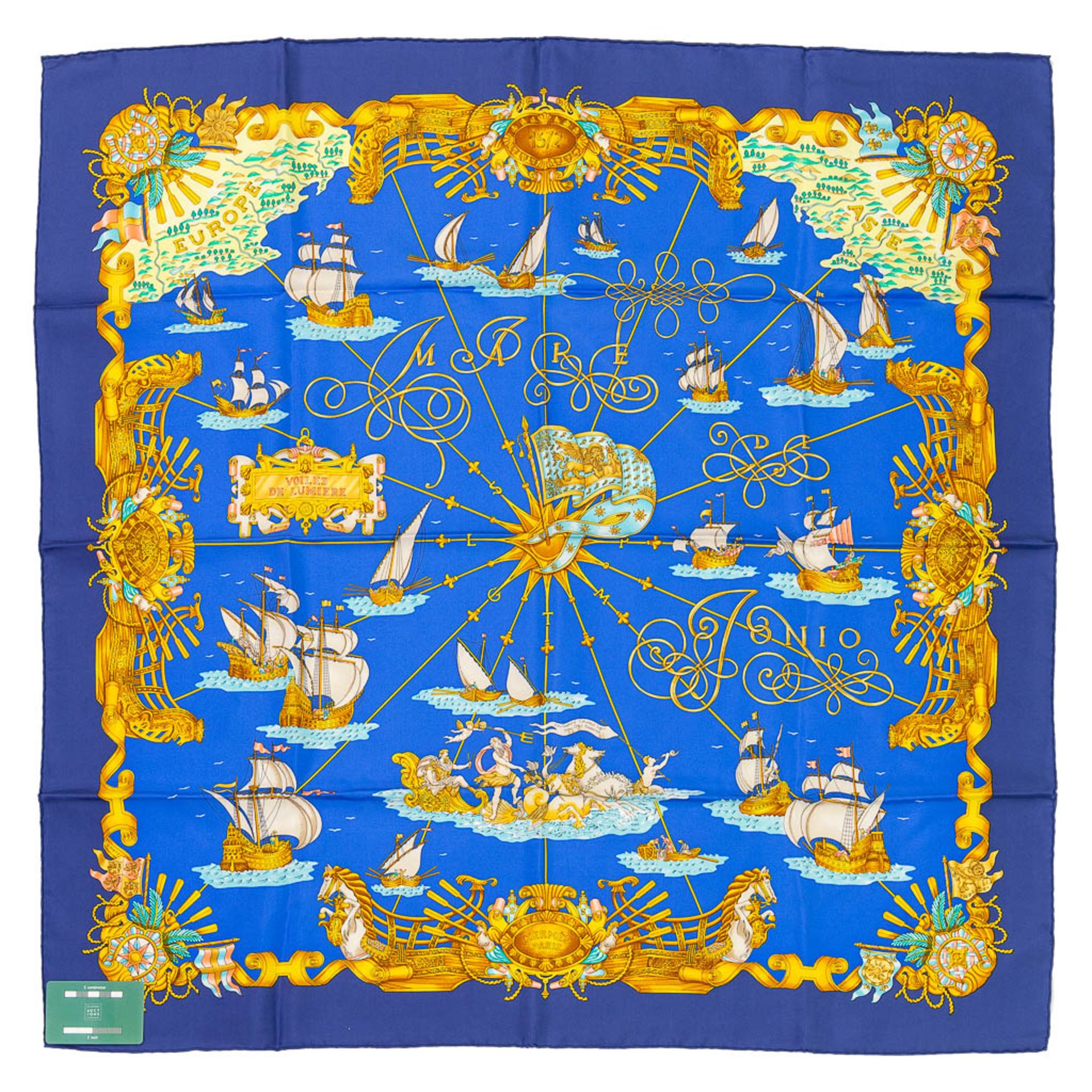 Hermès Paris, a silk scarf 'Mare De Jonio'. (L: 88 x W: 88 cm) - Image 2 of 21