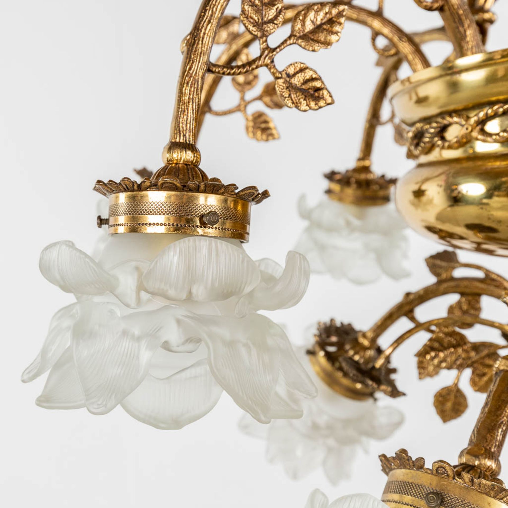 A chandelier, brass with glass lampshades. Circa 1970. (H: 85 x D: 85 cm) - Bild 5 aus 10