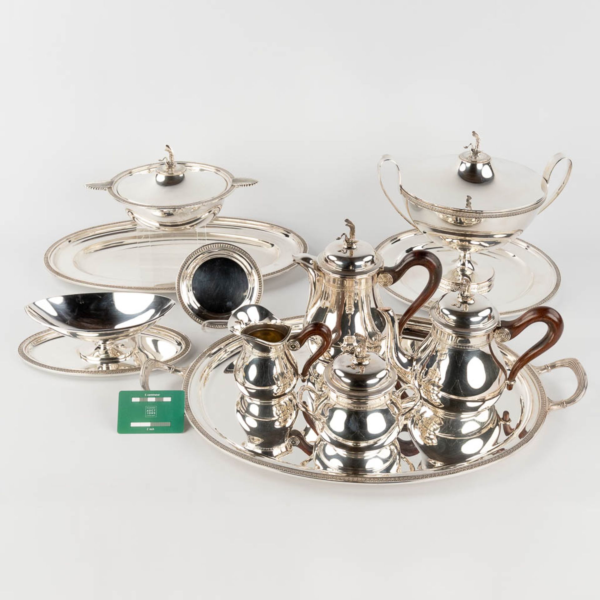 Sivar (Delheid), a silver-plated coffee, tea service, table accessories and serve ware. (L: 38,5 x W - Image 2 of 16