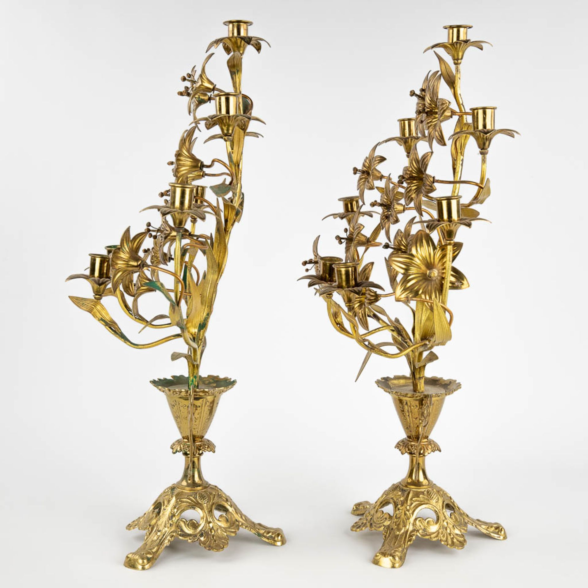 A pair of Church candlesticks, bronze and decorated with flowers. (L: 23 x W: 38 x H: 53 cm) - Image 6 of 13