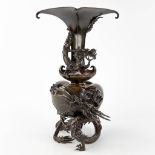 A vase decorated with dragon figurines, Patinated bronze, Japan, Meiji period. (L: 26 x W: 33,5 x H: