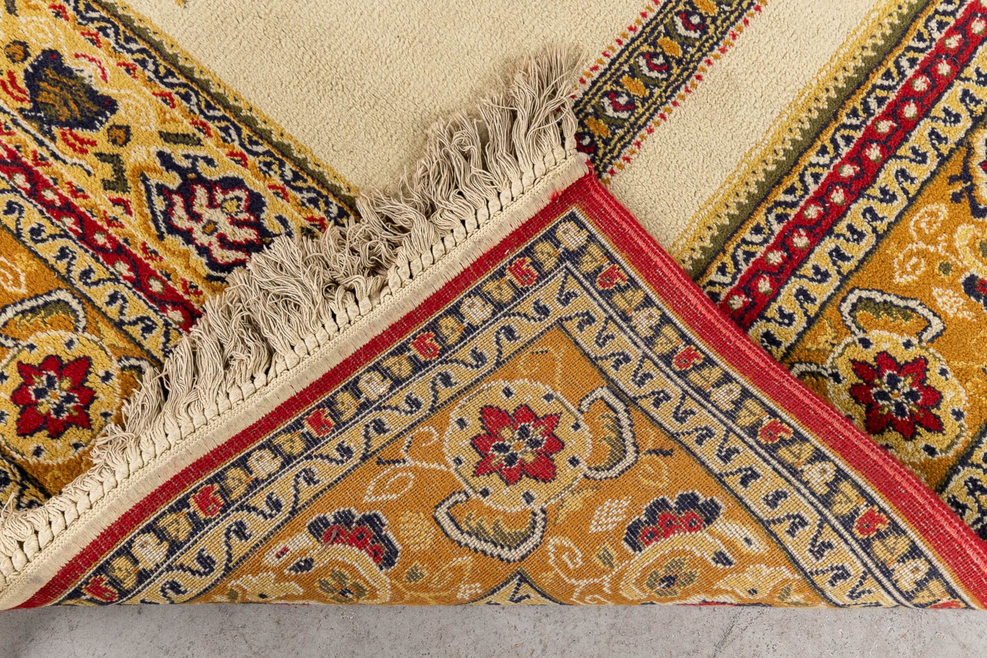 A collection of 3 Oriental hand-made carpets. Kashan and a prayer rug. (L: 180 x W: 119 cm) - Image 11 of 12