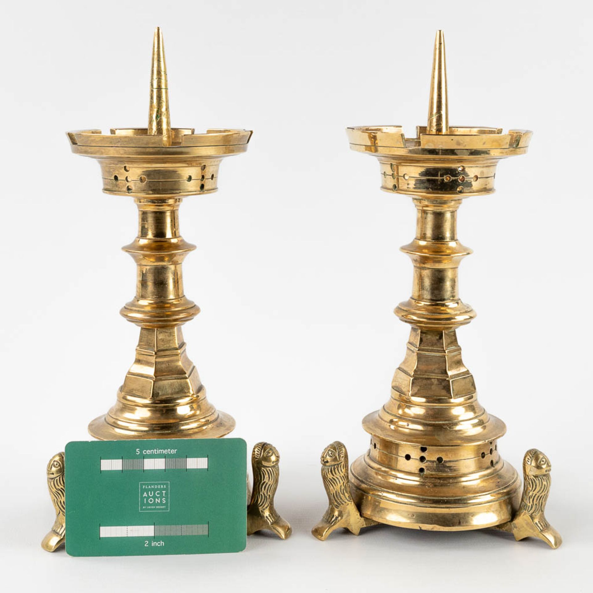 A pair of church candlesticks, bronze standing on lion's. 19th C. (H: 25 x D: 12 cm) - Image 2 of 10