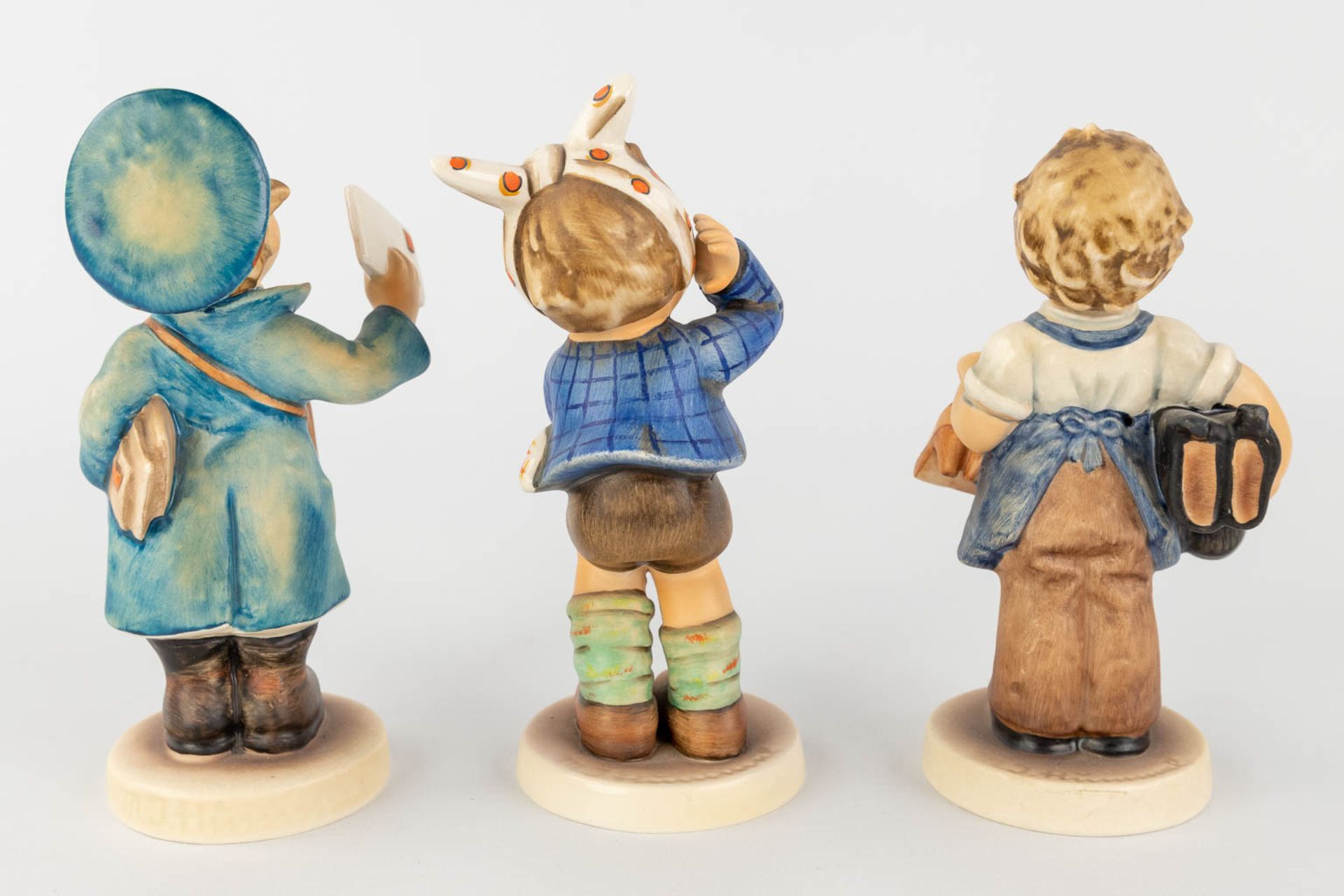 Hummel, a collection of 10 figurines. (H: 14,5 cm) - Image 10 of 11