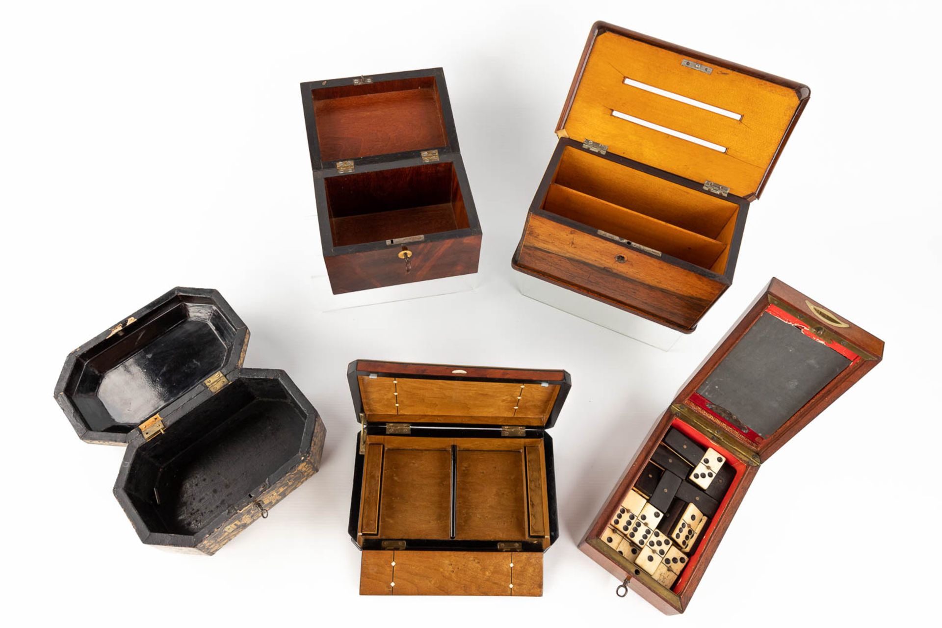 A collection of 5 antique storage boxes, 'Répondre and Répondues', Domino game and jewellery boxes. - Image 3 of 10