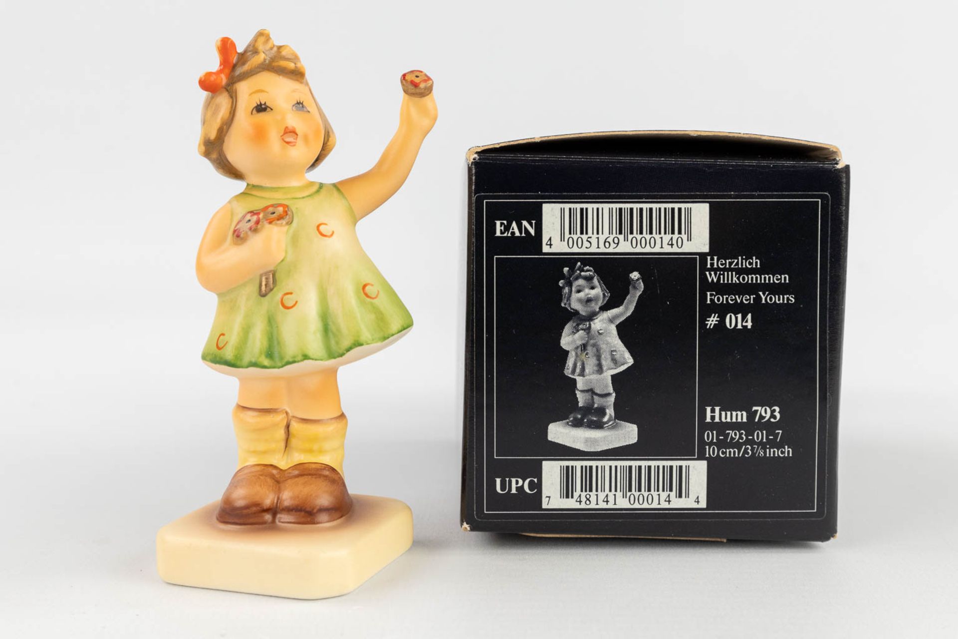 Hummel, a collection of 10 figurines in the original boxes. (H: 13 cm) - Image 4 of 20