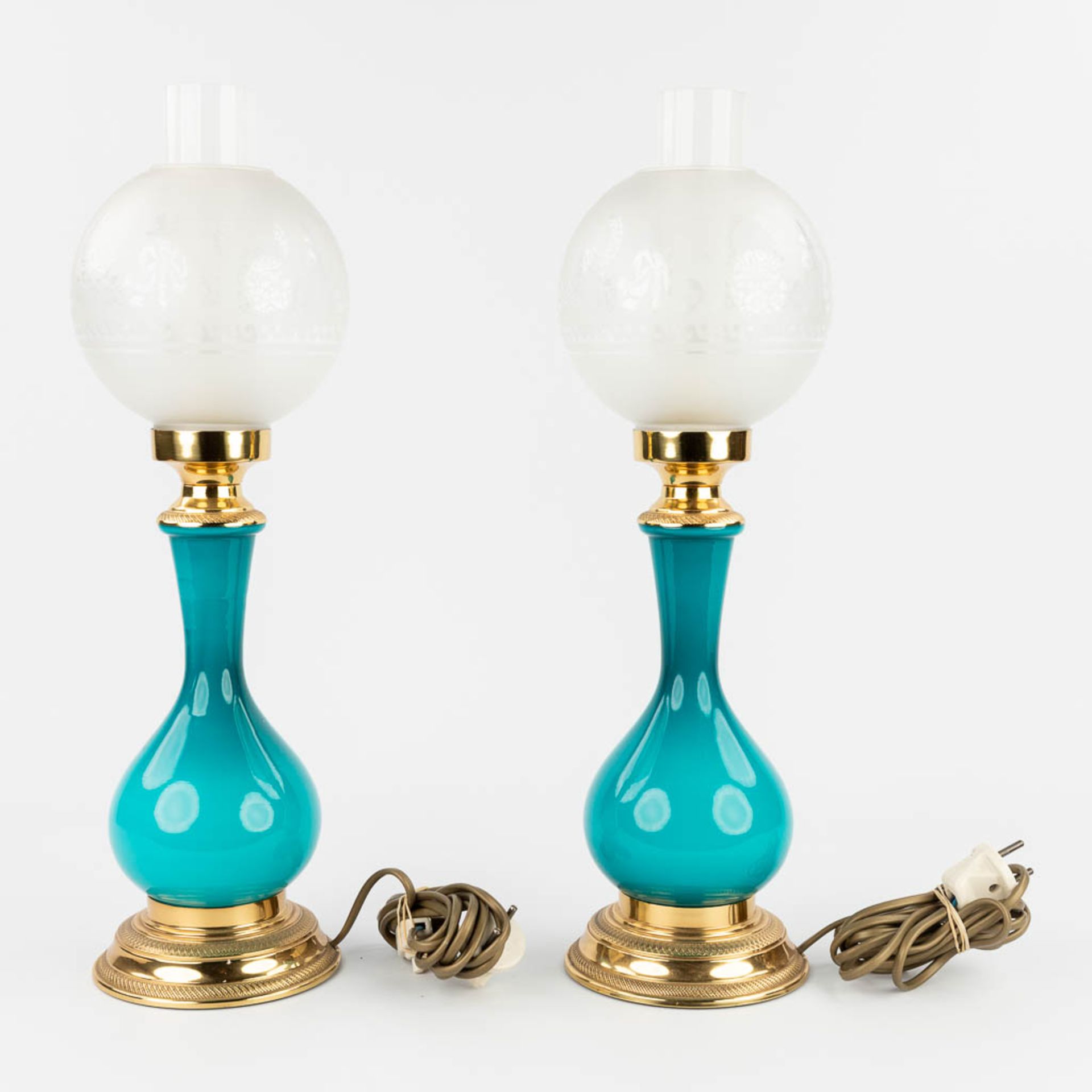 A pair of table lamps, opaline blue glass mounted with bronze. 20th C. (H: 49 x D: 15 cm) - Image 3 of 11