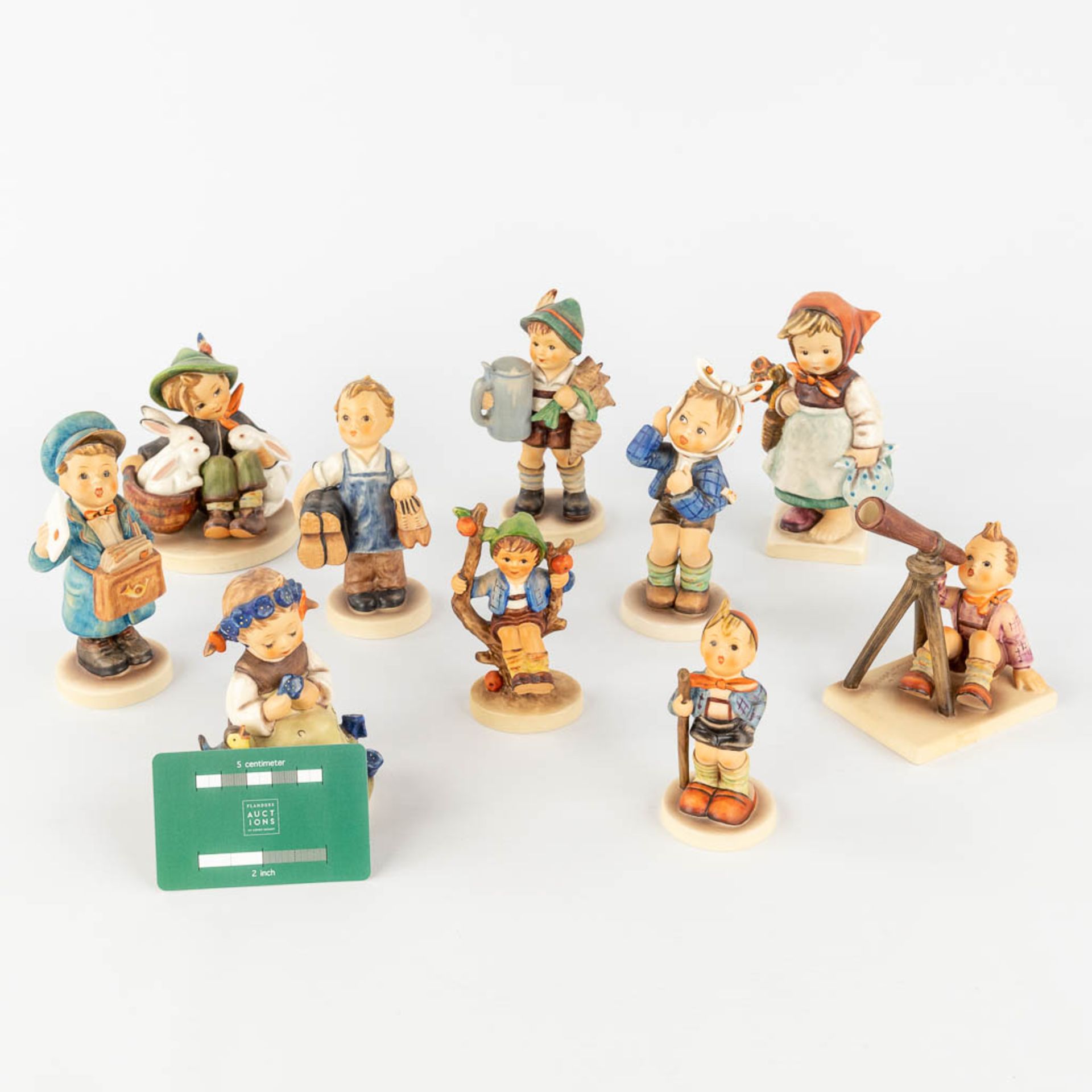 Hummel, a collection of 10 figurines. (H: 14,5 cm) - Image 2 of 11
