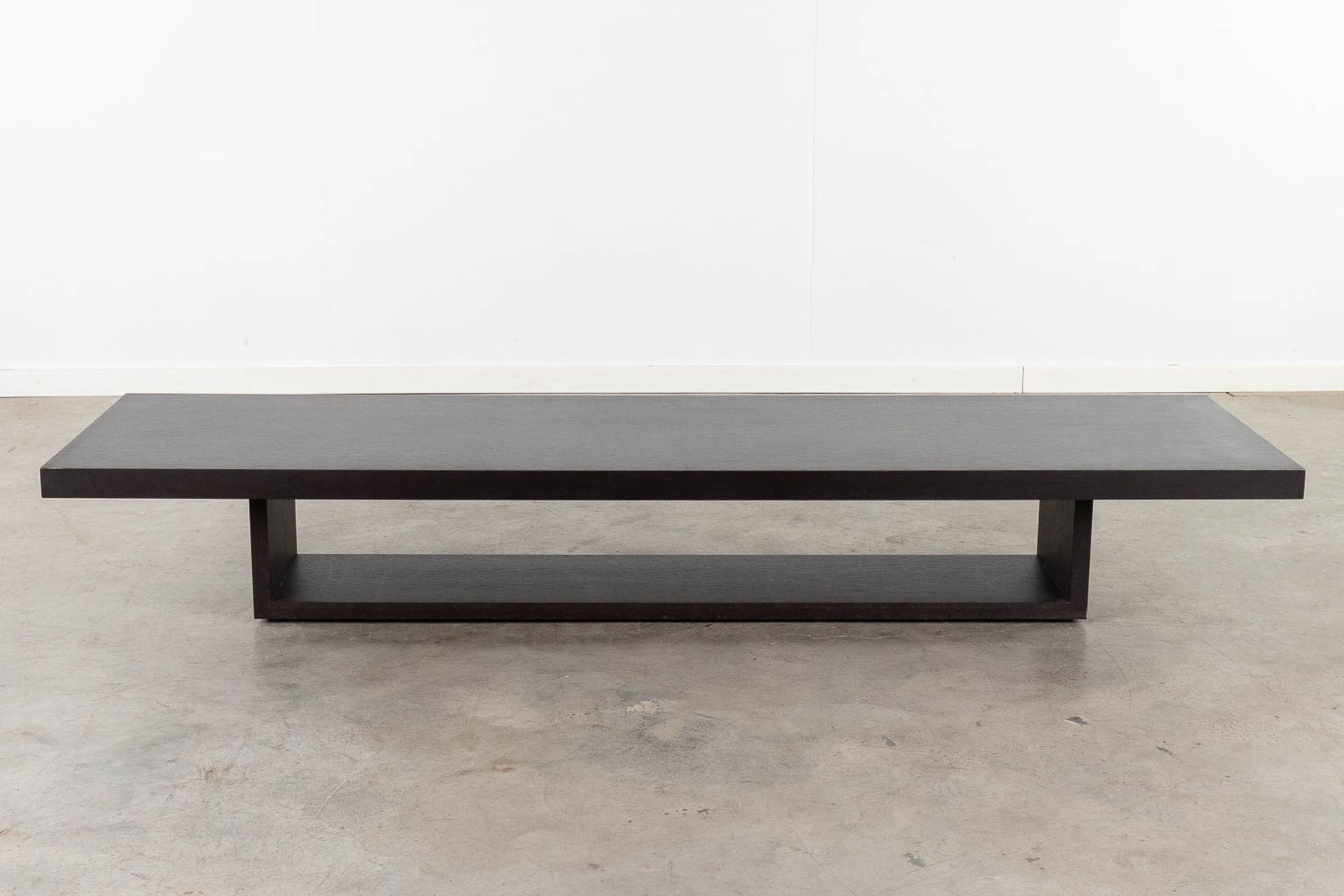 Cassina, a coffee table, ebonised wood. Not signed. (L: 200 x W: 60 x H: 30 cm) - Image 3 of 15