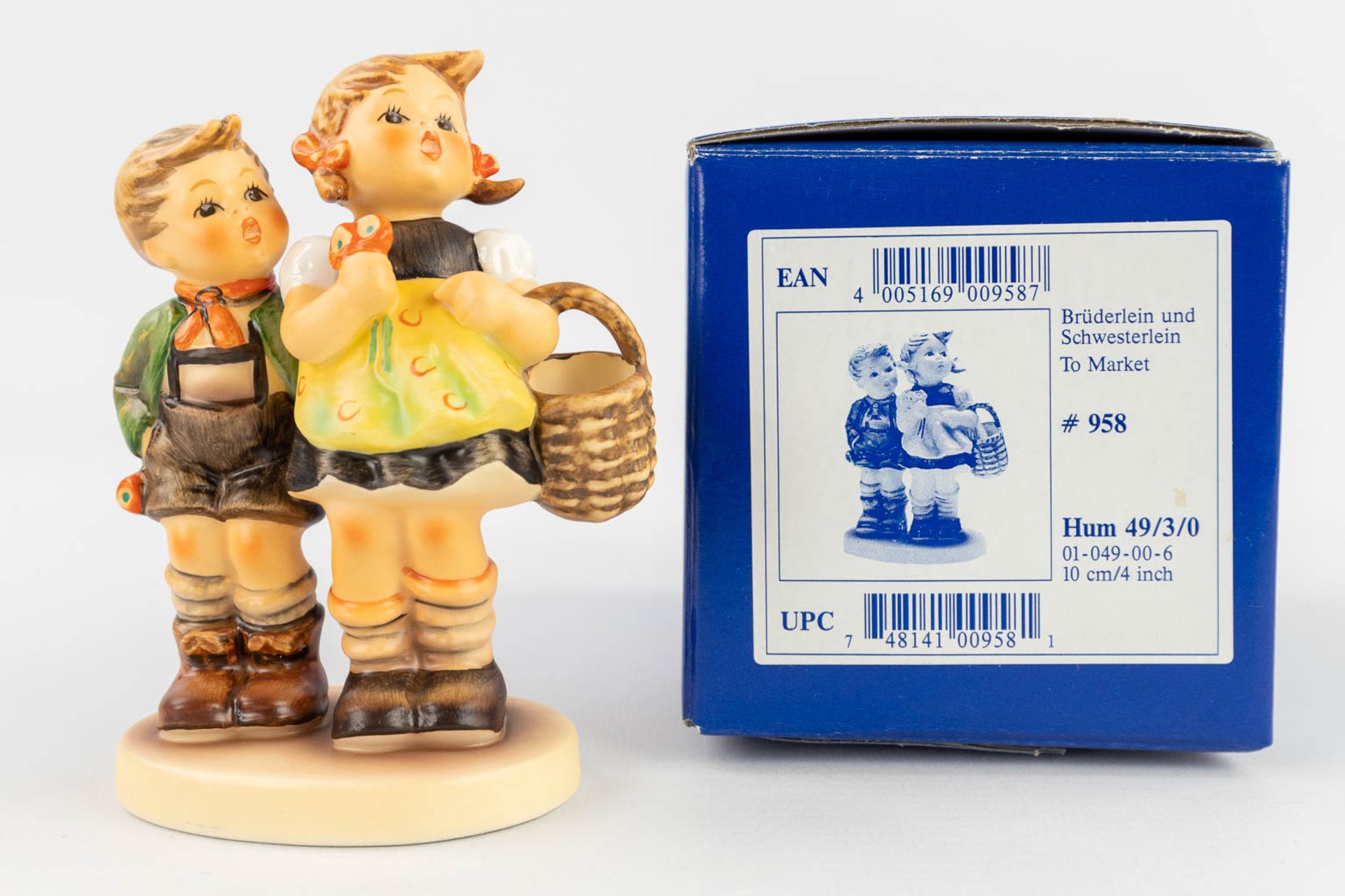 Hummel, a collection of 10 figurines in the original boxes. (H: 13 cm) - Image 6 of 20