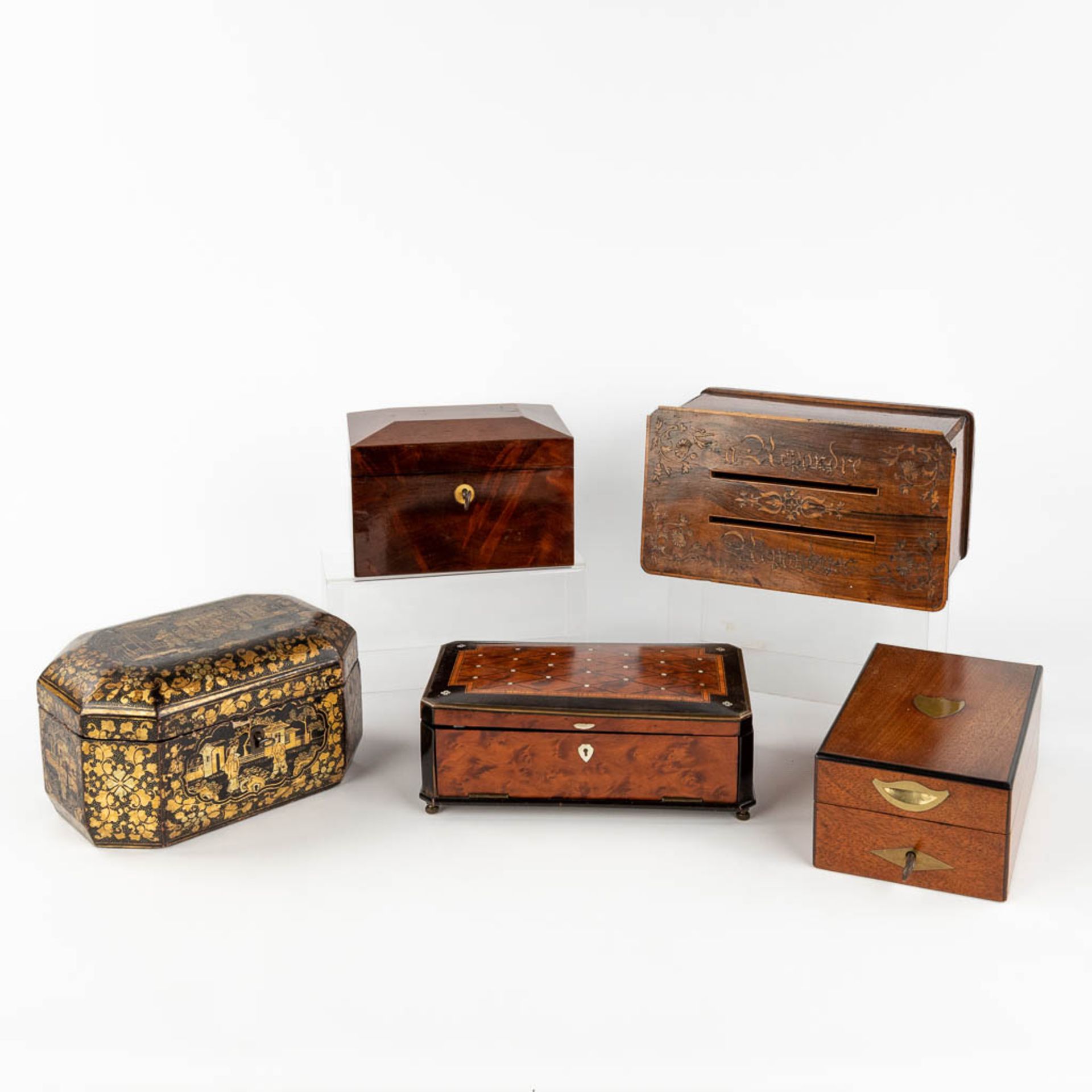 A collection of 5 antique storage boxes, 'Répondre and Répondues', Domino game and jewellery boxes.