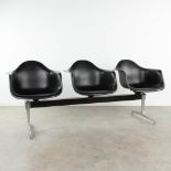 Charles &amp; Ray EAMES (XX-XXI) 'Tandem Seat'. (L: 60 x W: 197 x H: 80 cm)