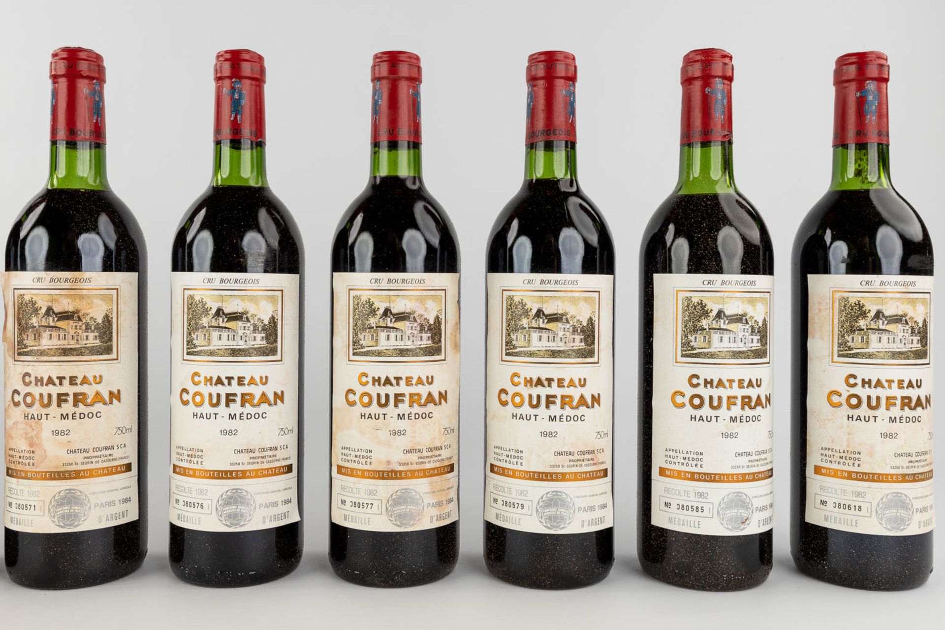 Château Coufran Haut Médoc, 1982, 12 bottles (2 chests) - Bild 6 aus 13