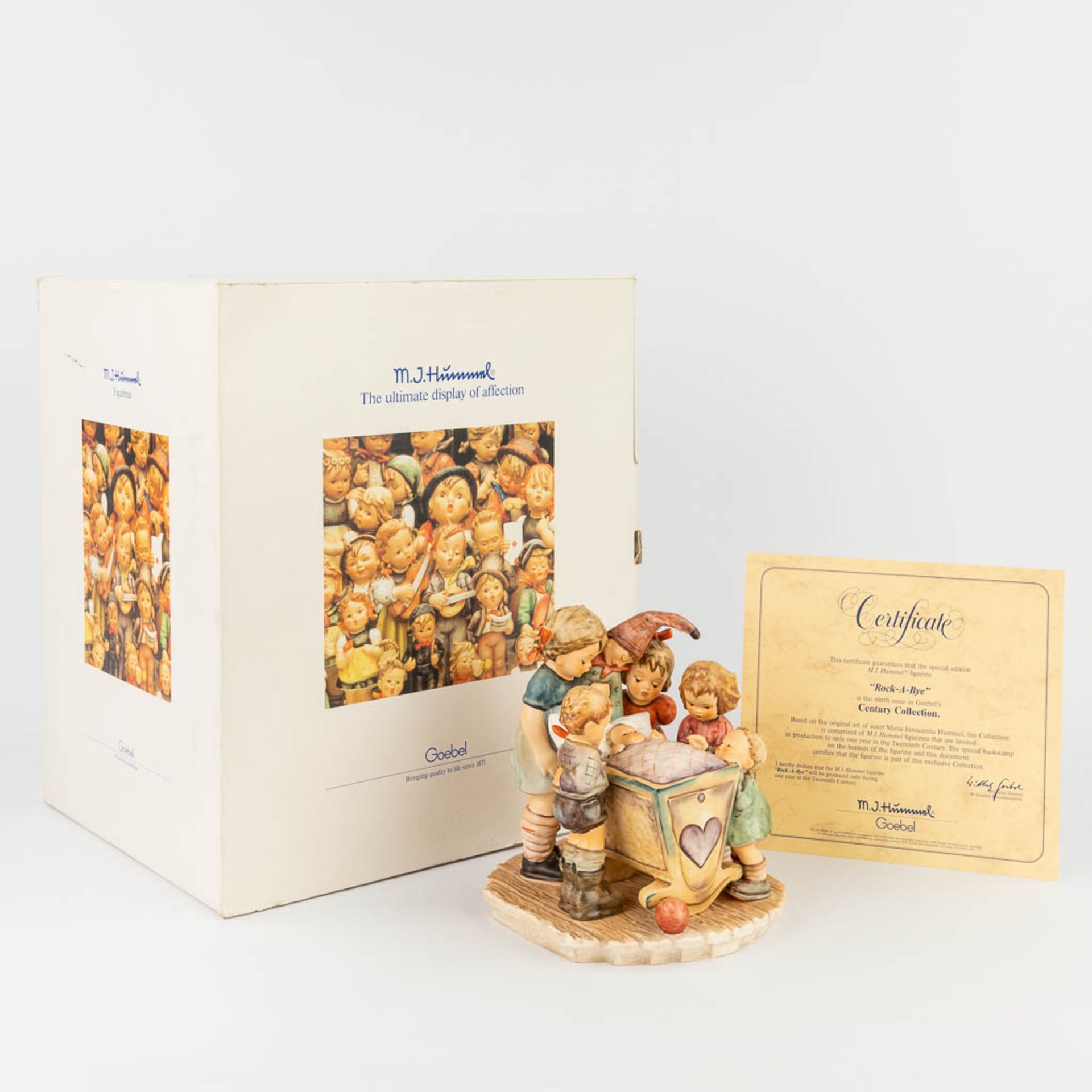 Hummel, 'Rock-A-Bye' Century collection, with the original box. 1994. (H: 19 cm) - Image 3 of 18