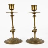 A pair of bronze candlesticks, decorated with insects. 19th century. (H: 18,5 x D: 9,5 cm)