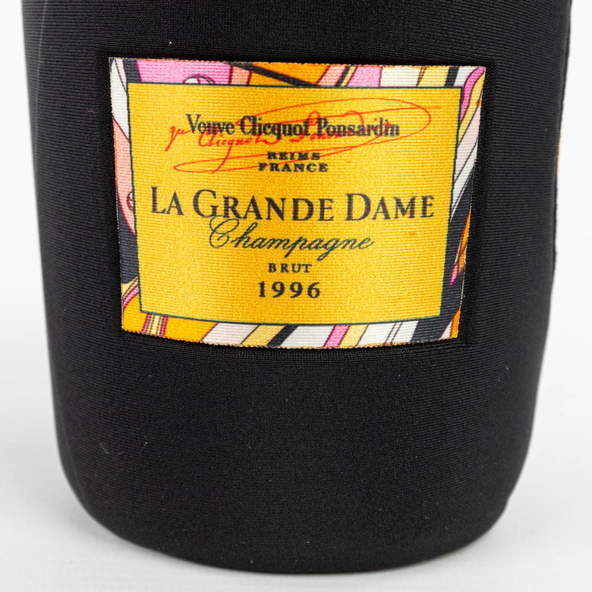 A bottle of Veuve Clicquot Ponsardin 1996 'La Grande Dame' limited edition by Emilio Pucci. - Bild 11 aus 14