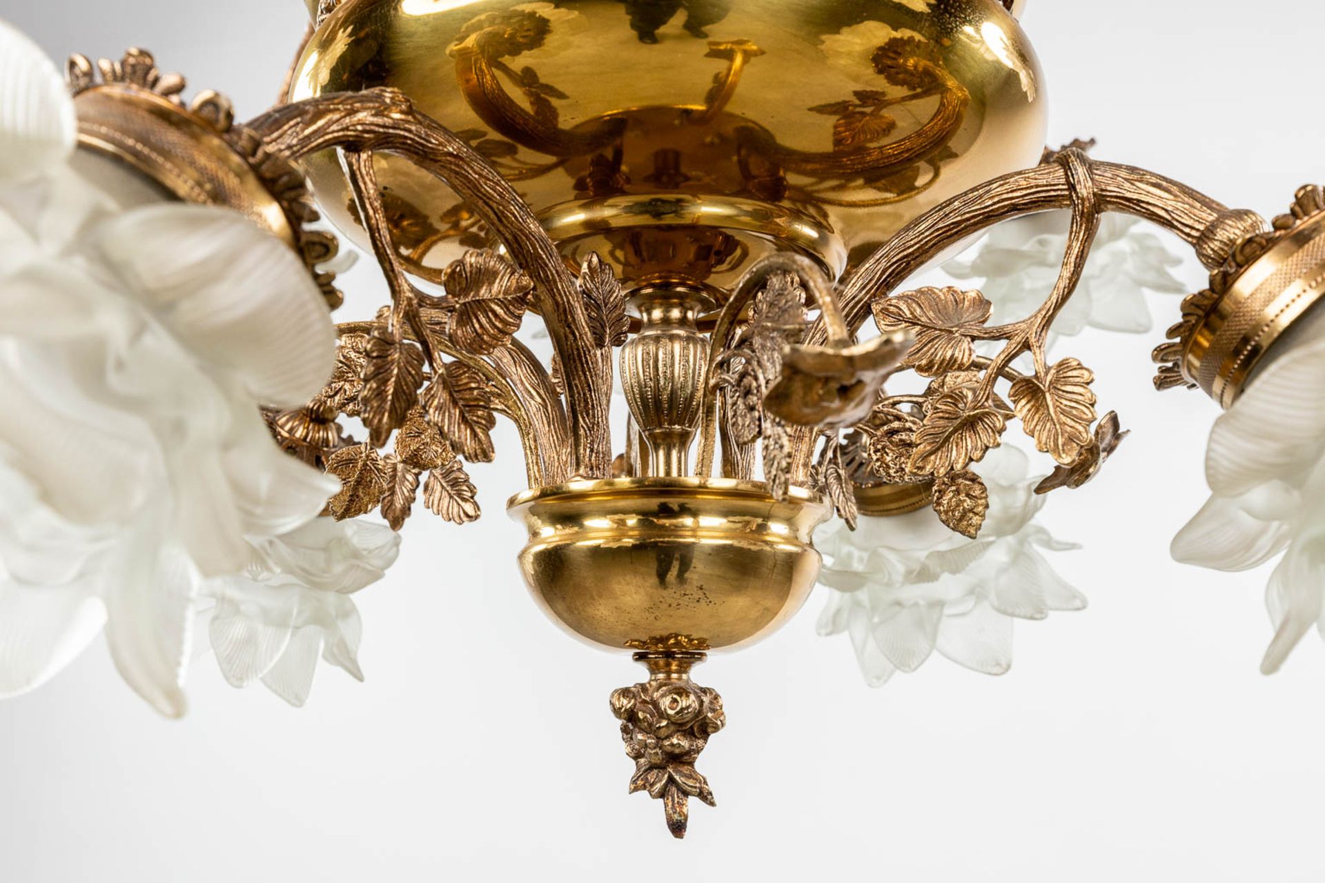 A chandelier, brass with glass shades. Circa 1970. (H: 85 x D: 85 cm) - Image 7 of 10