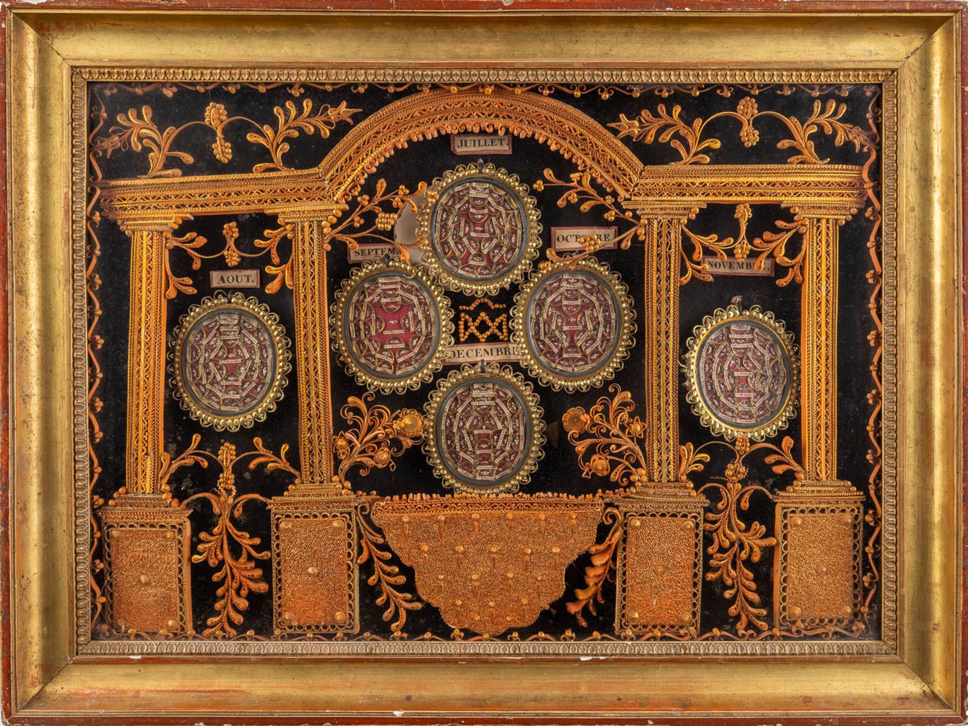 A pair of reliquary frames 'The year calendar' with 365 relics for each day of the year. 19th C. (W: - Image 4 of 11