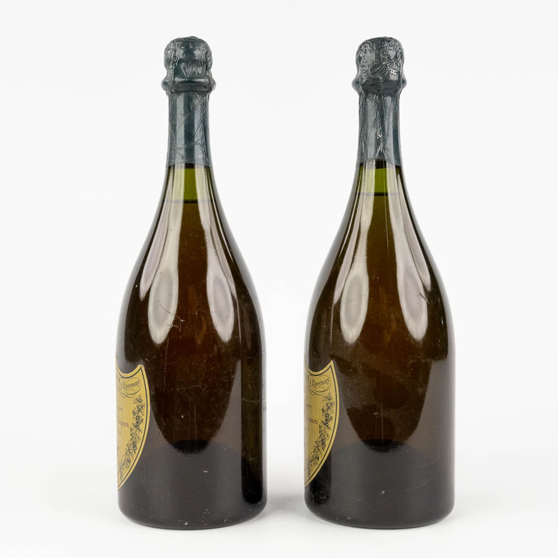 Dom Pérignom, a pair of Champagne bottles, 1964. (H: 30 cm) - Bild 5 aus 7