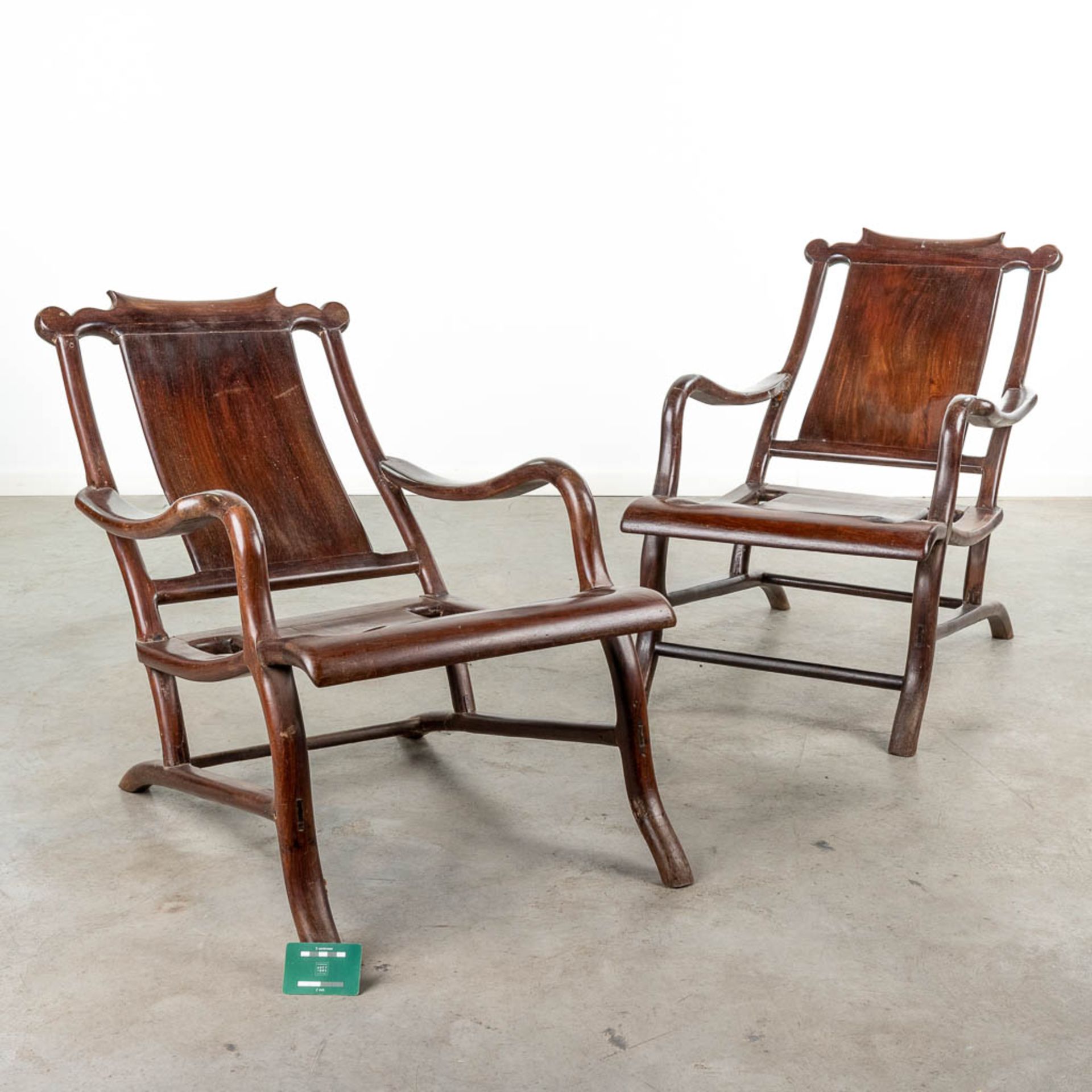 A pair of Chinese hardwood armchairs. (L: 100 x W: 57 x H: 78 cm) - Image 2 of 8