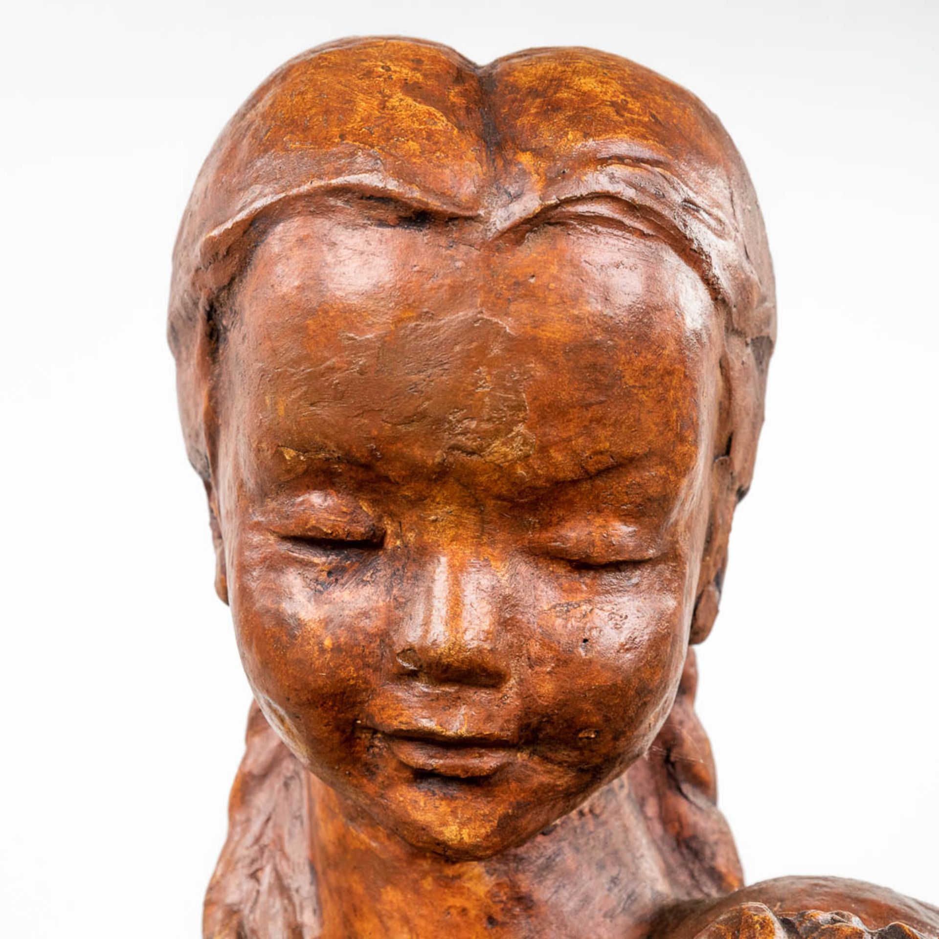 Koos VAN DER KAAIJ (1900-1976) 'Flower Girl' terracotta. (L: 35 x W: 47 x H: 77 cm) - Image 9 of 12
