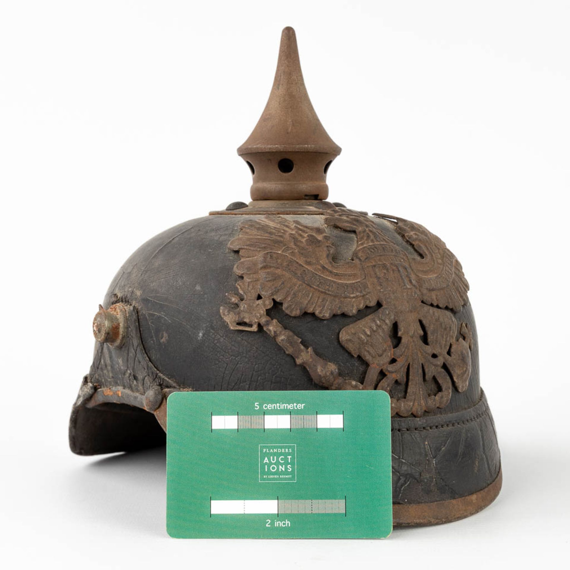 An antique German Pickelhaube. Leather and copper. (L: 18 x W: 23 x H: 20 cm) - Image 2 of 15