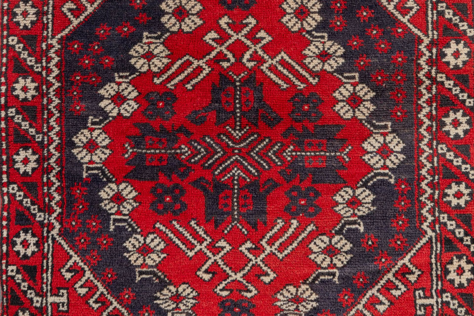 A collection of 3 Oriental hand-made carpets. Turkey. (L: 185 x W: 140 cm) - Image 6 of 11