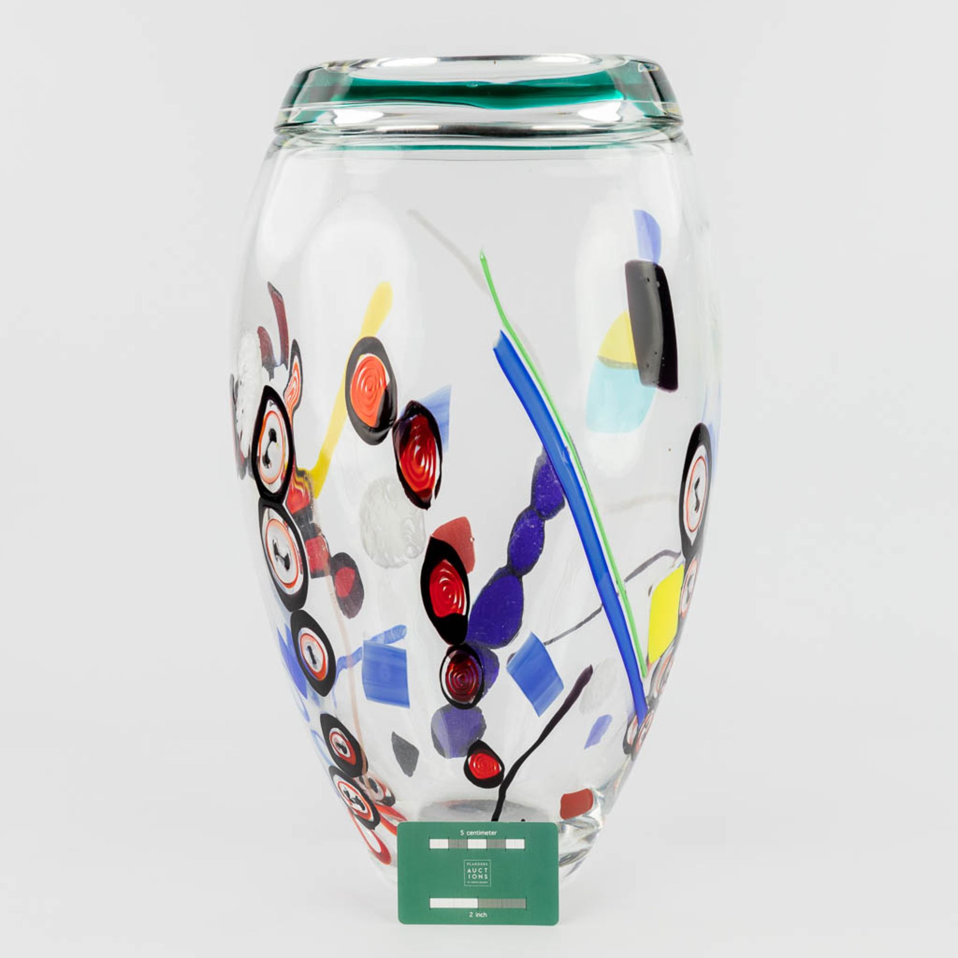 Seguso e Barovier, a large vase, glass art and made in Murano, Italy. (L: 23 x W: 27 x H: 45 cm) - Image 2 of 17