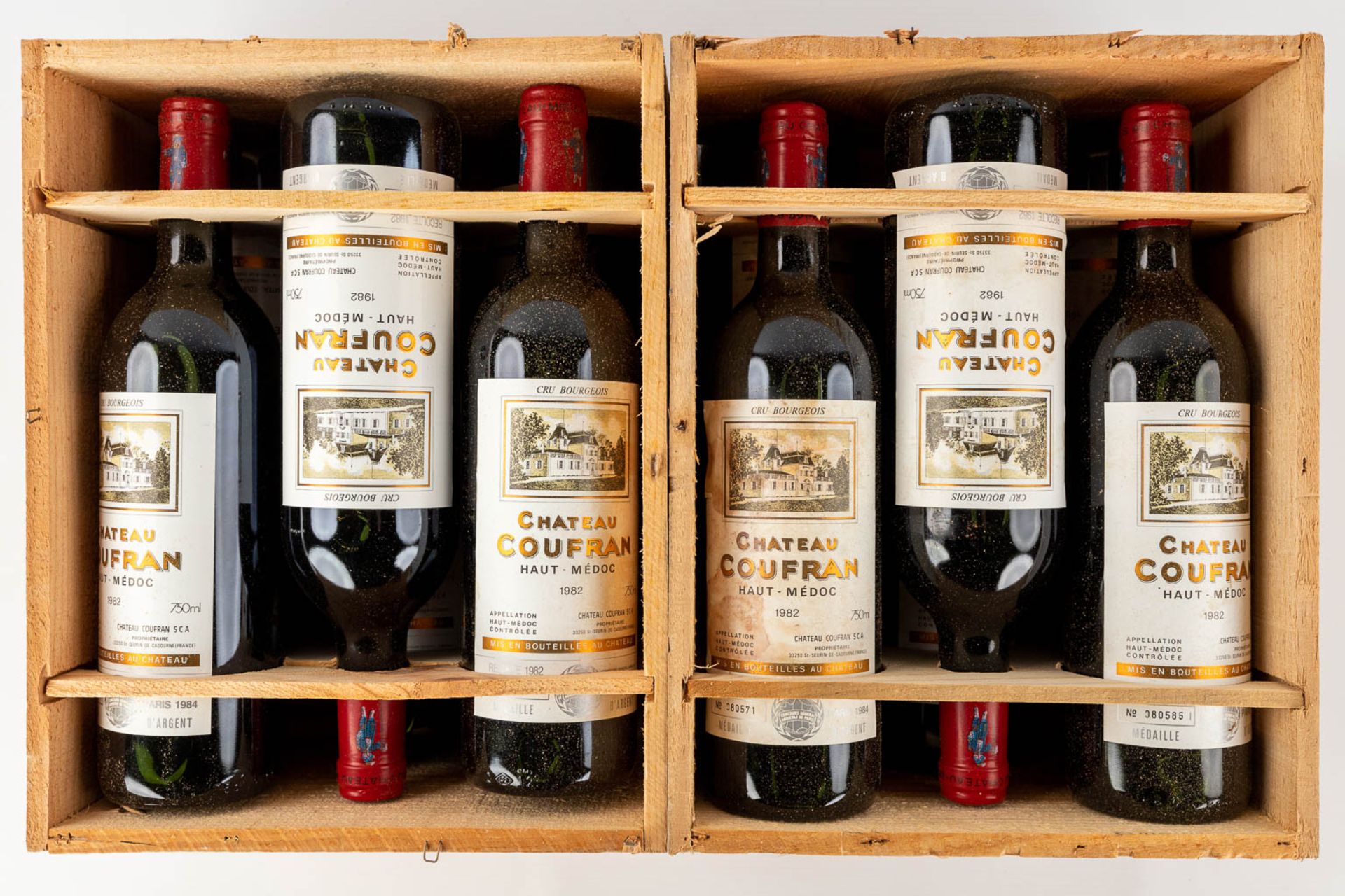 Château Coufran Haut Médoc, 1982, 12 bottles (2 chests) - Bild 2 aus 13