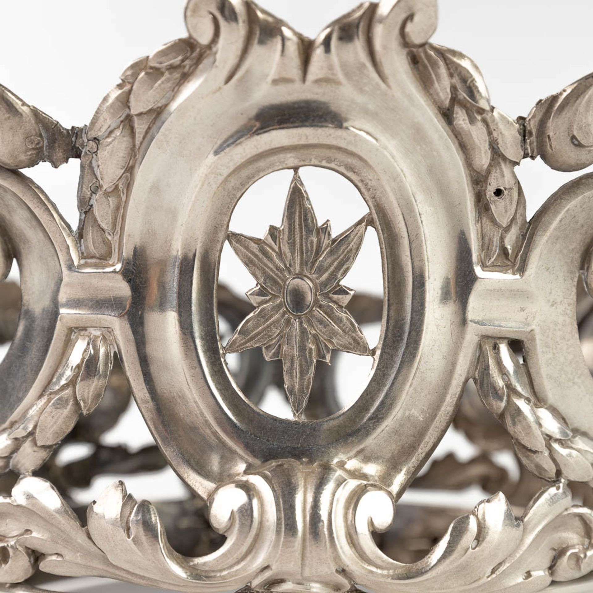 An exceptional crown, silver, Brussels, 1777, 18th C. 592g. (H: 26,5 x D: 11,5 cm) - Image 12 of 21