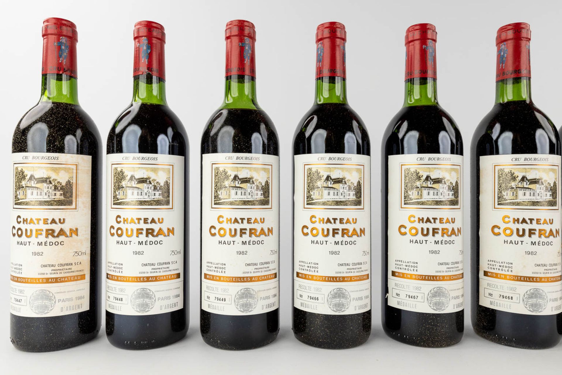 Château Coufran Haut Médoc, 1982, 12 bottles (2 chests) - Bild 5 aus 13