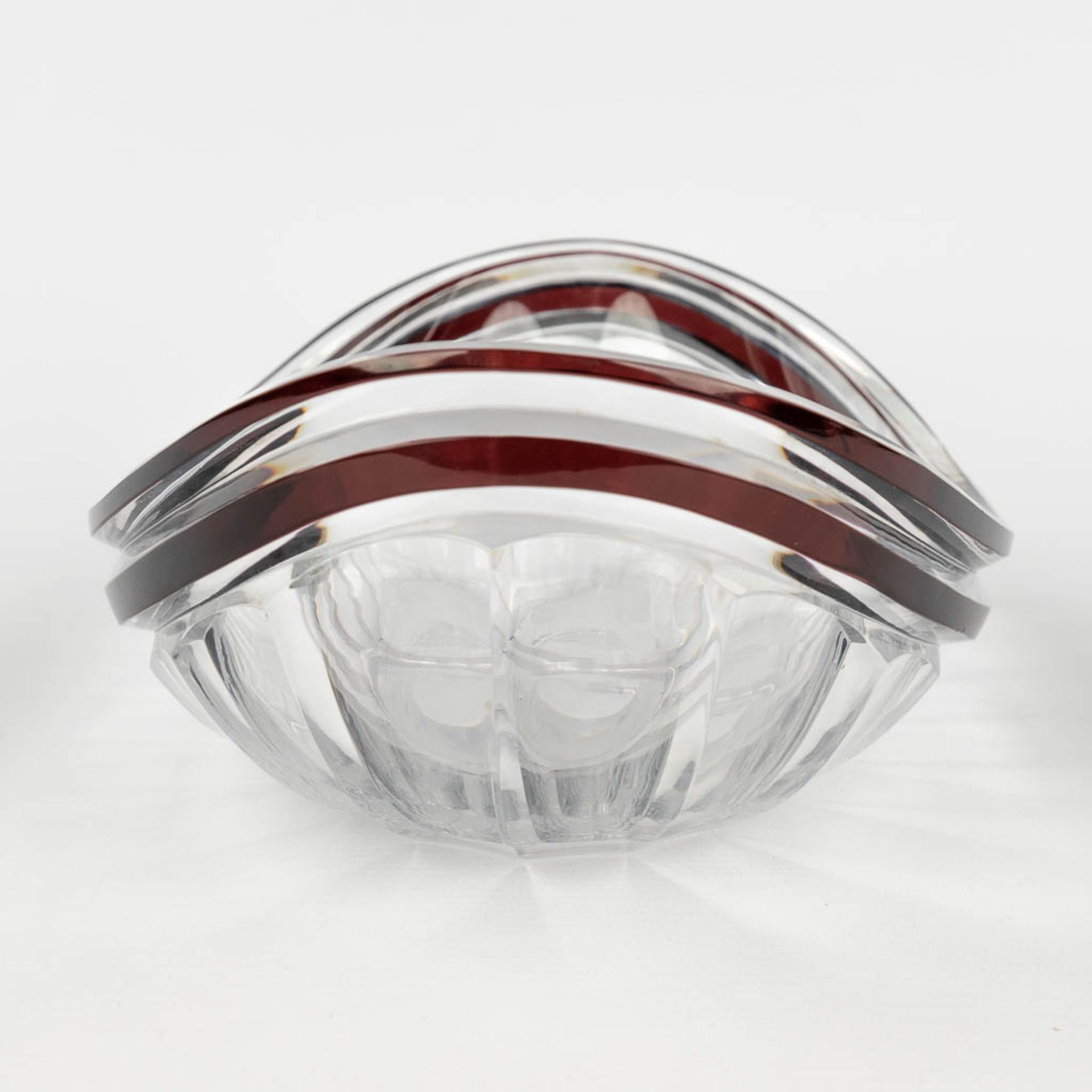 Val Saint Lambert, a bowl made of clear and brown glass, art deco style. Circa 1920-1930. (L: 19 x W - Image 4 of 10