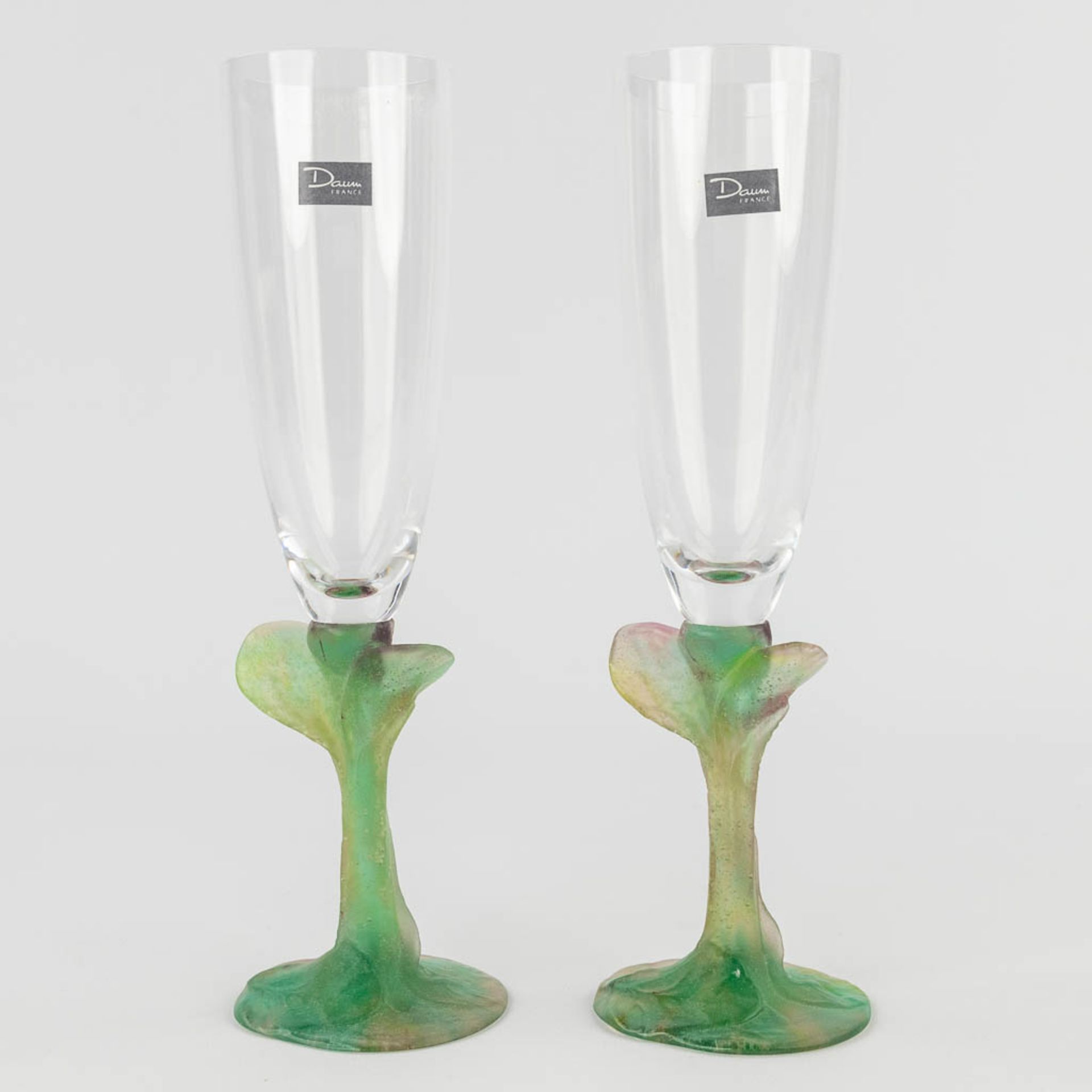 Daum France, 'Nature' a pair of champagne glasses in the original box. (H: 24 x D: 7 cm) - Image 6 of 13