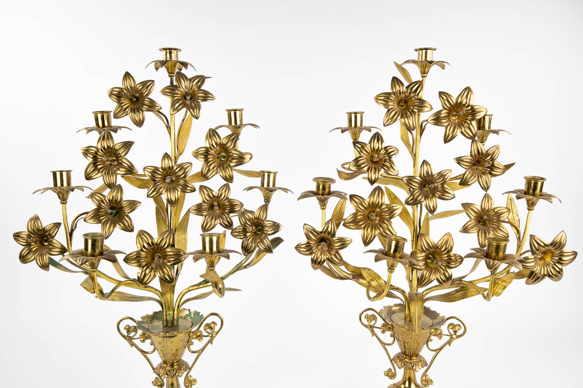 A pair of Church candlesticks, bronze and decorated with flowers. (L: 23 x W: 38 x H: 53 cm) - Image 12 of 13