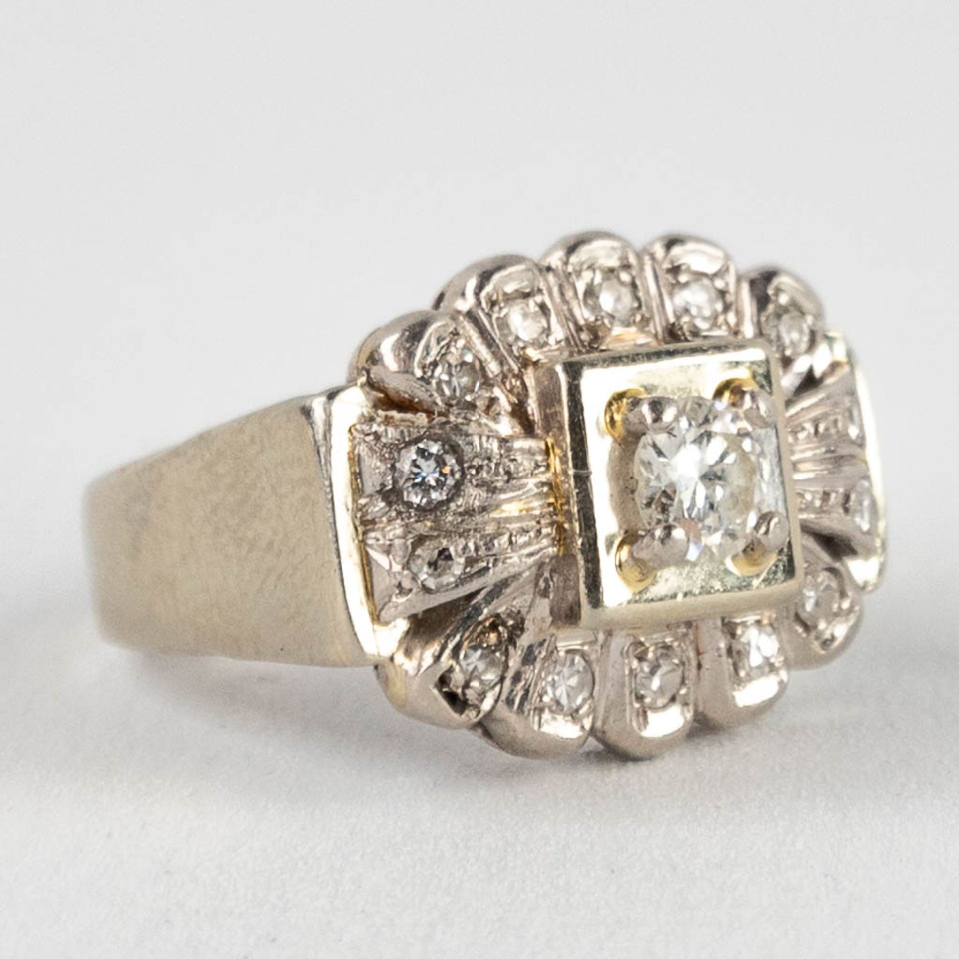 A ring, white gold with diamonds. 20th C. 6,17g. size 55. - Image 3 of 12