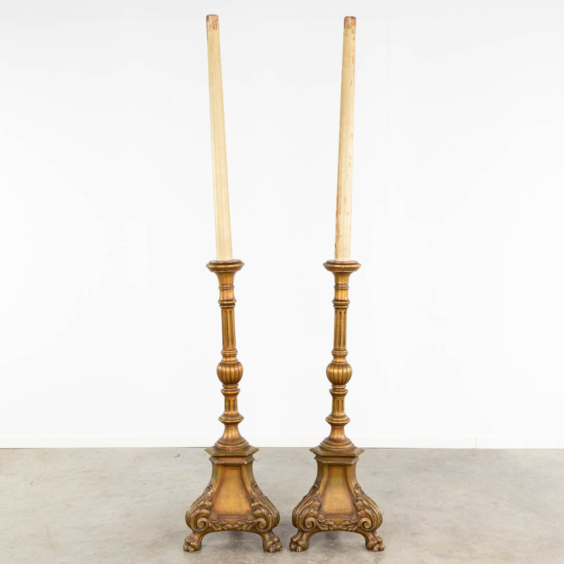 A pair of wood-sculptured church candlesticks. 19th C. (L: 41 x W: 41 x H: 219 cm) - Image 4 of 8