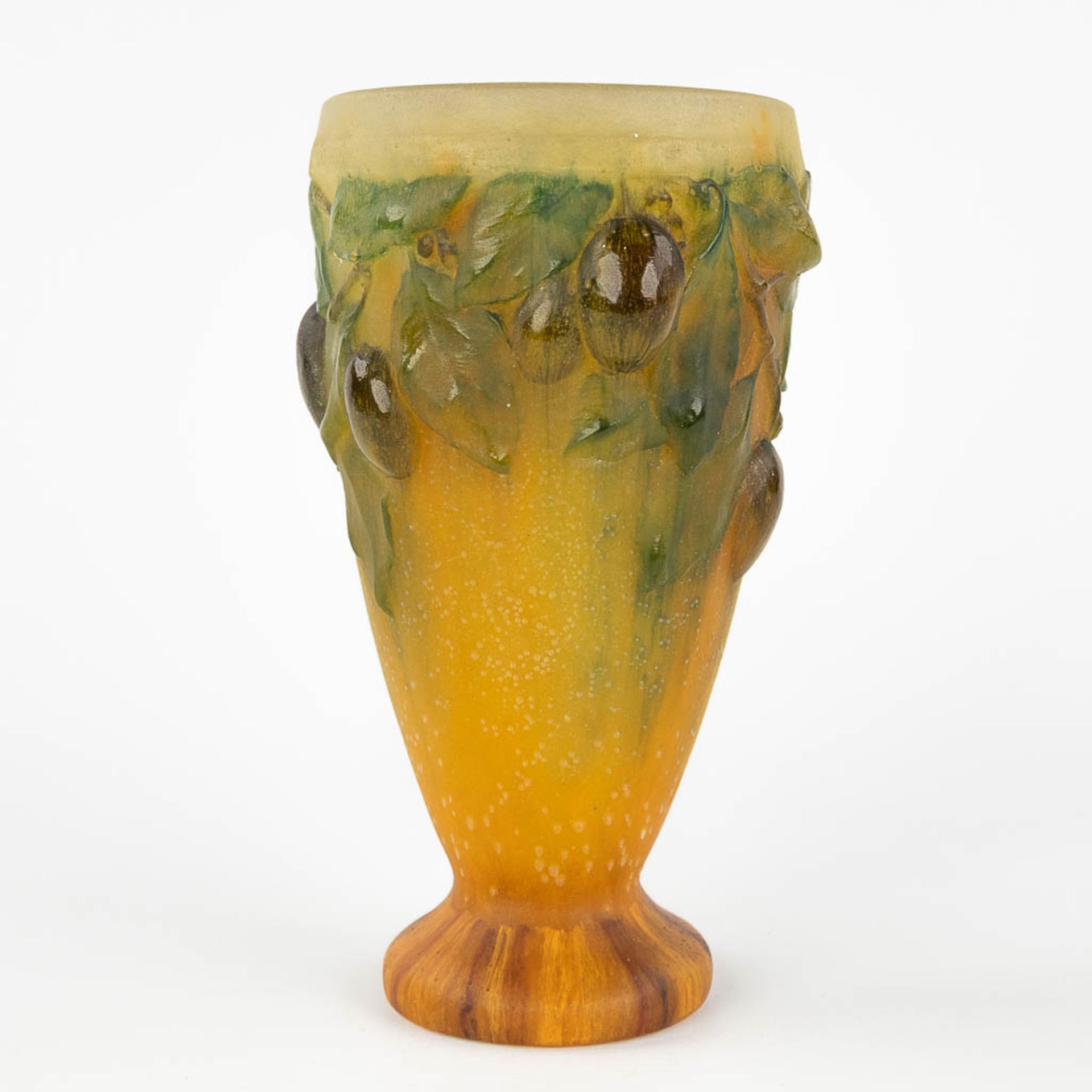 Amalric WALTER &amp; Henry BERGE (XIX-XX) 'Plum Vase' pate de verre. (H: 20 x D: 12 cm) - Image 5 of 14