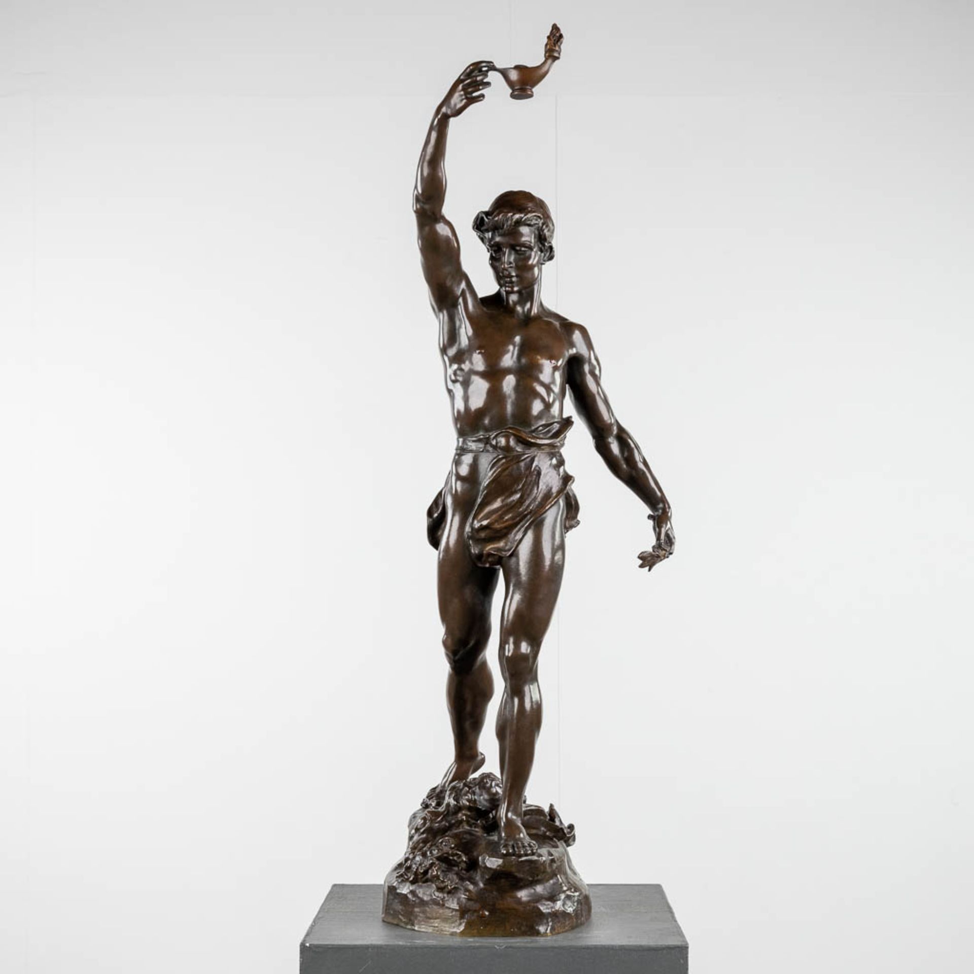 Marcel DÄBUT (1865-1933) 'Le Vainqueur' patinated bronze. (L: 40 x W: 30 x H: 91 cm)