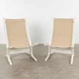 Westnofa Furniture, a pair of lounge chairs. Bentwood and fabric. (L: 84 x W: 62 x H: 100 cm)