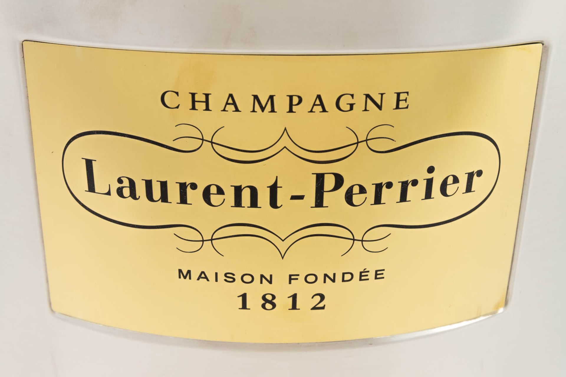 Laurent Perrier, a large champagne cooler. (L: 37 x W: 42 x H: 47 cm) - Bild 11 aus 12