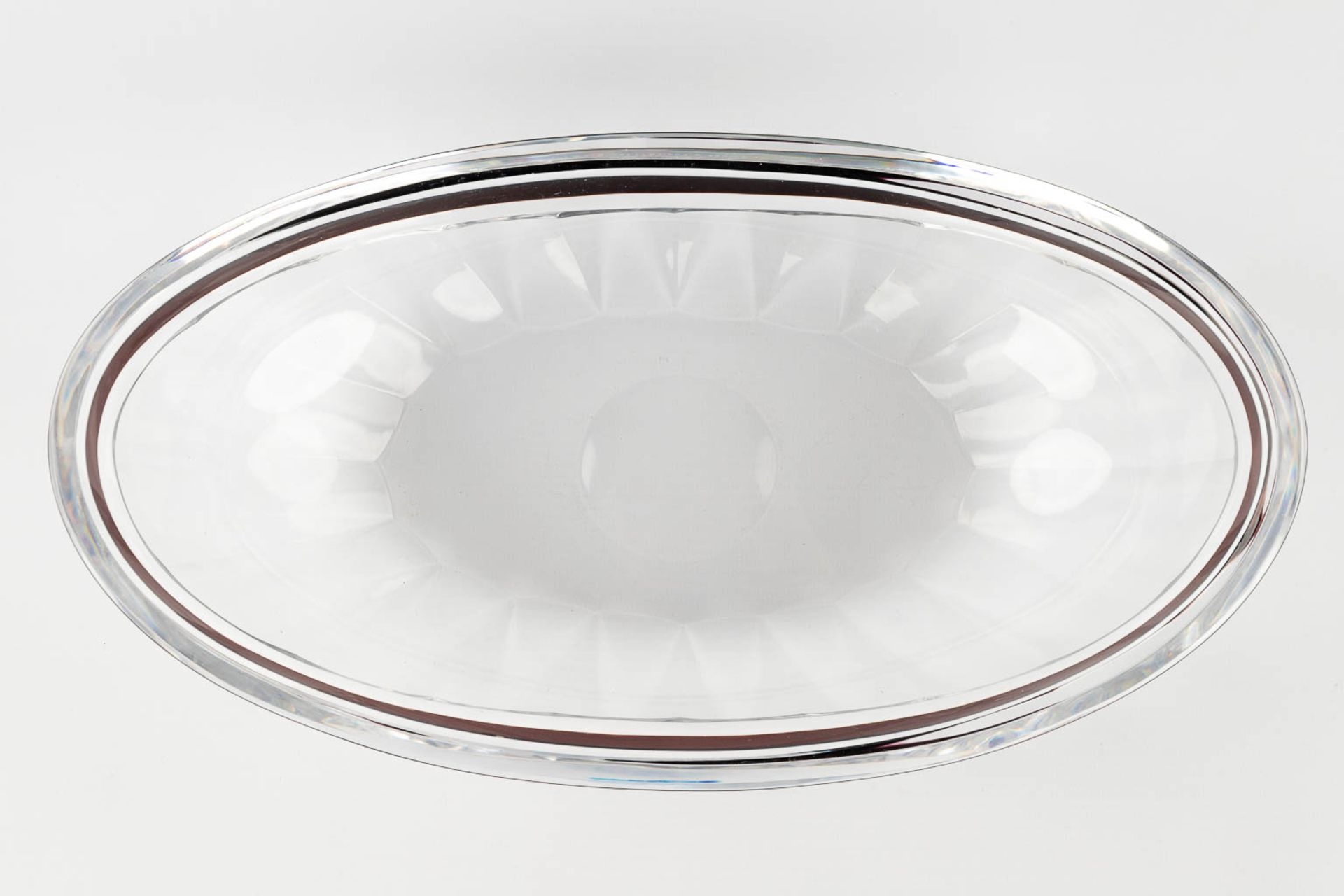 Val Saint Lambert, a bowl made of clear and brown glass, art deco style. Circa 1920-1930. (L: 19 x W - Image 8 of 10