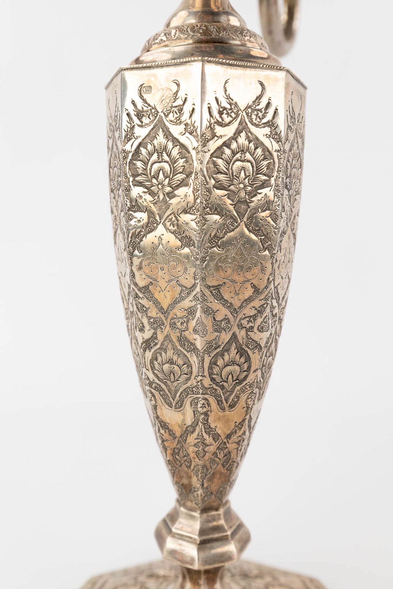 A pair of candelabra, silver, probably Middle-East. 3,650g. - Image 10 of 14