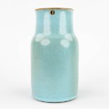 Rogier VANDEWEGHE (1923-2020) 'Turquoise vase' for Amphora. (H: 21 x D: 11 cm)