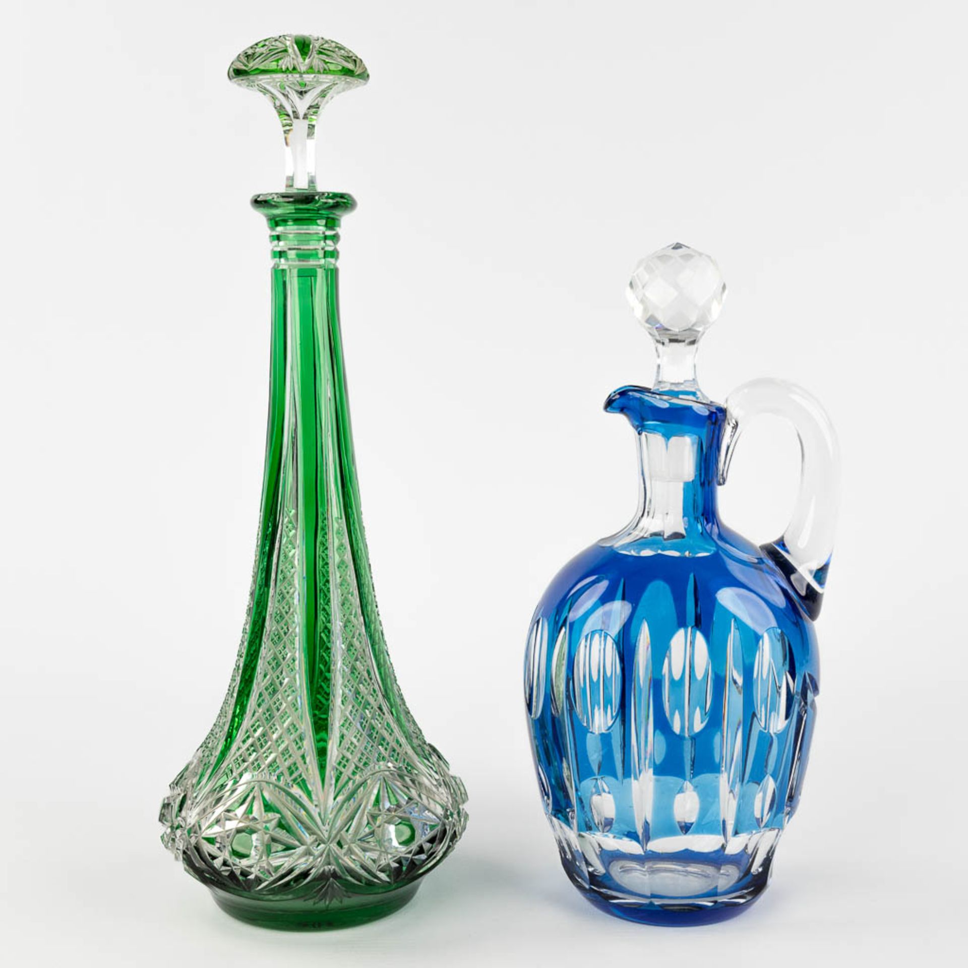 A collection of 5 vases and carafes, Bohemian glass and Val Saint Lambert. (H: 37 x D: 14 cm) - Image 6 of 18