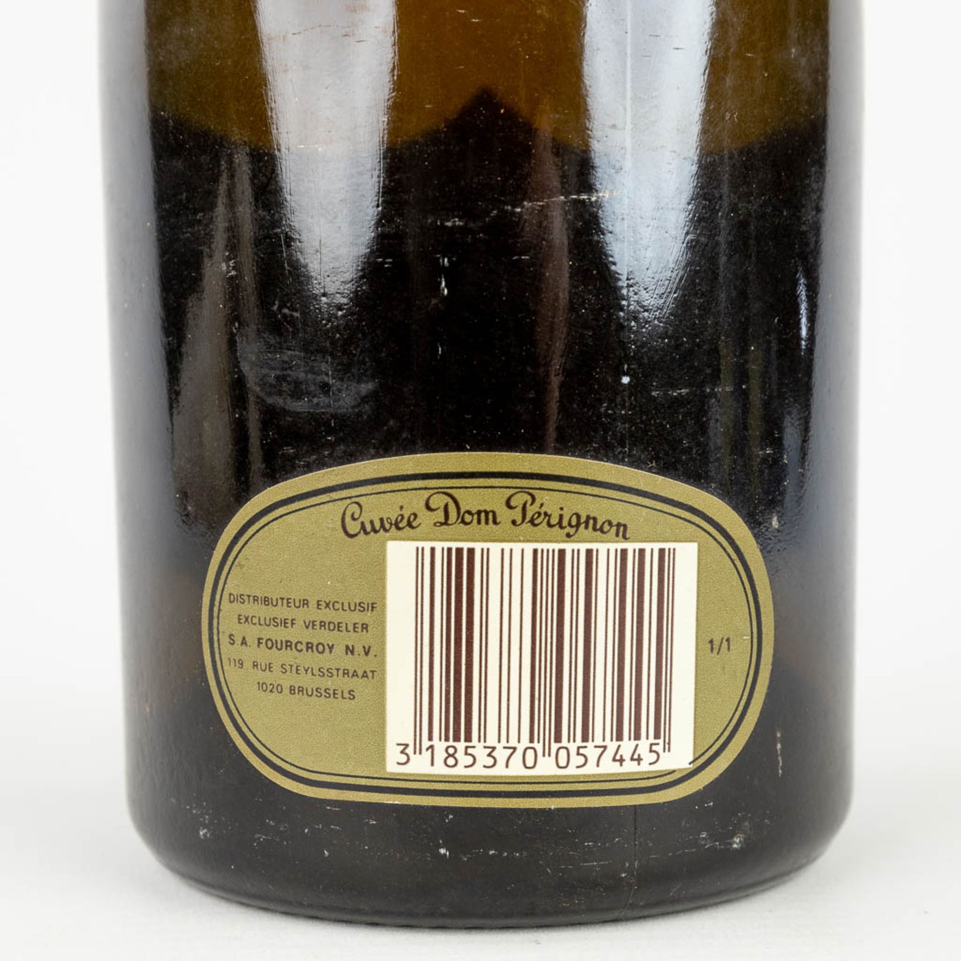 Dom Perignom, a collection of 5 Champagne bottles. 4 x 1980, 1 x 1976. - Bild 11 aus 12
