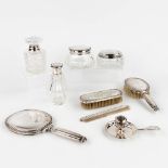 A collection of toilet accessories and goods, crystal, silver and silver-plated metal. (H: 12 cm)