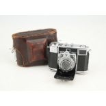 A Zeiss Ikon Contessa 533/24 35mm Rangefinder Camera,