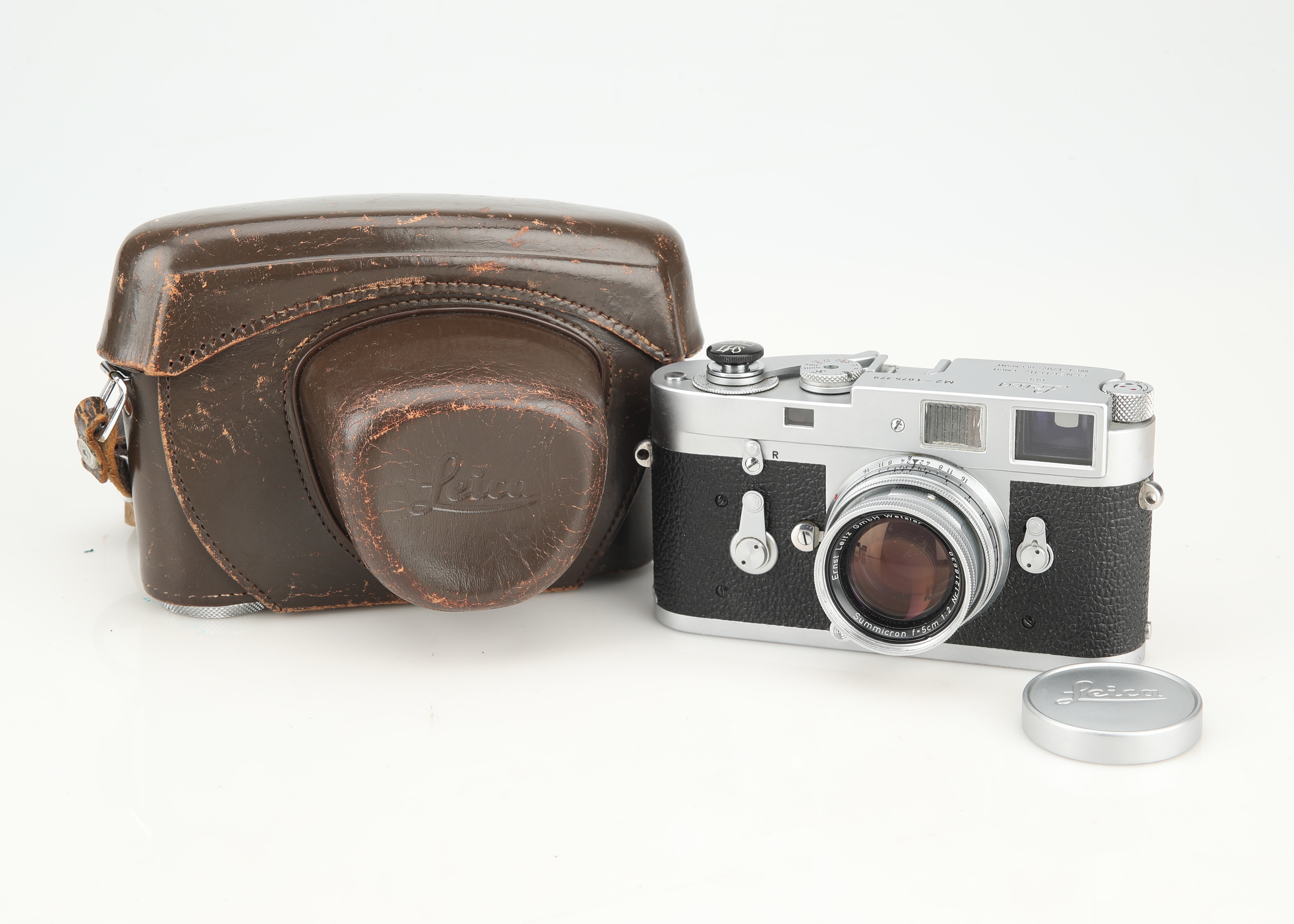 A Leica M2 Rangefinder Camera,