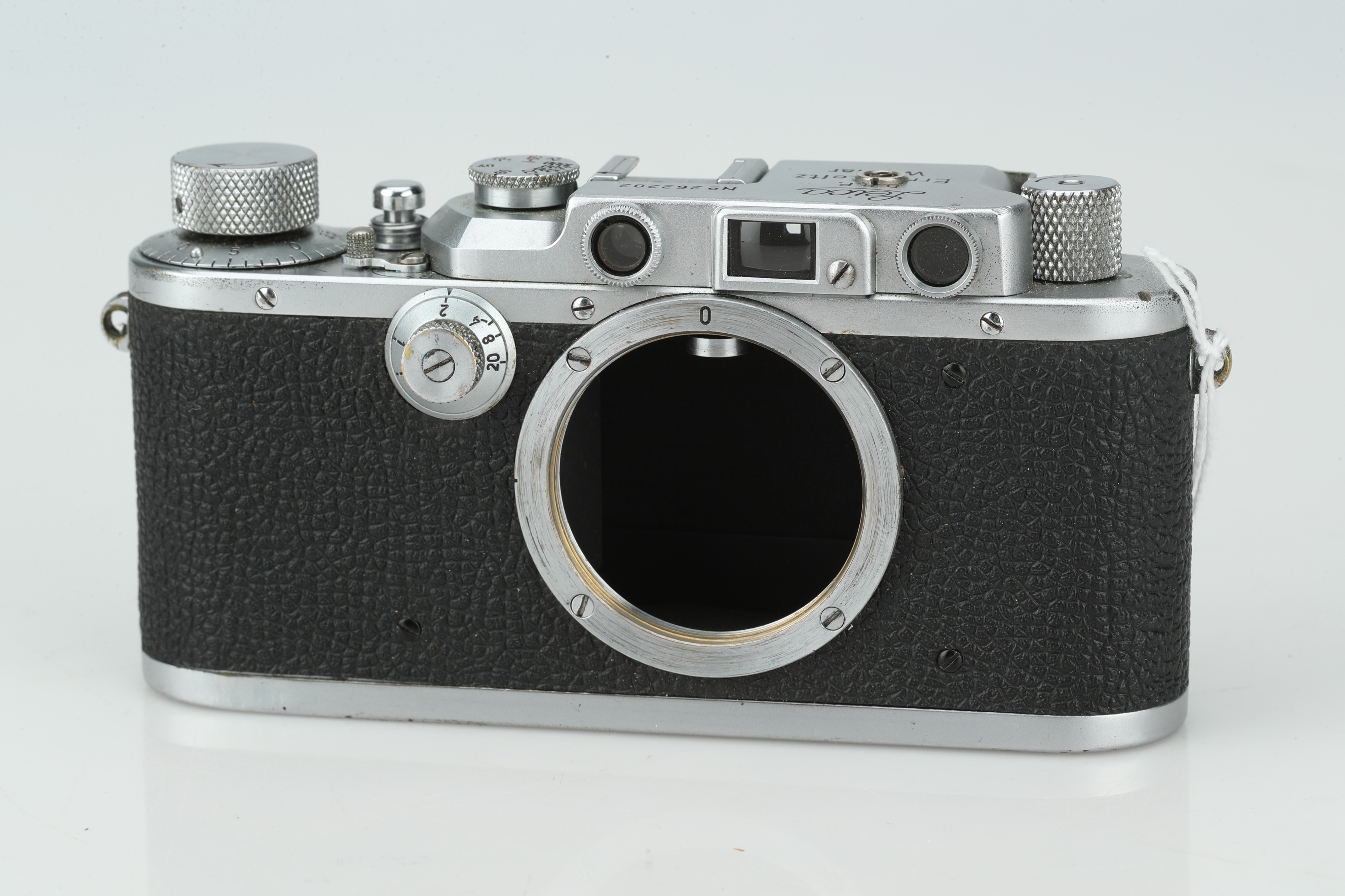 A Leica IIIa Rangefinder Camera,