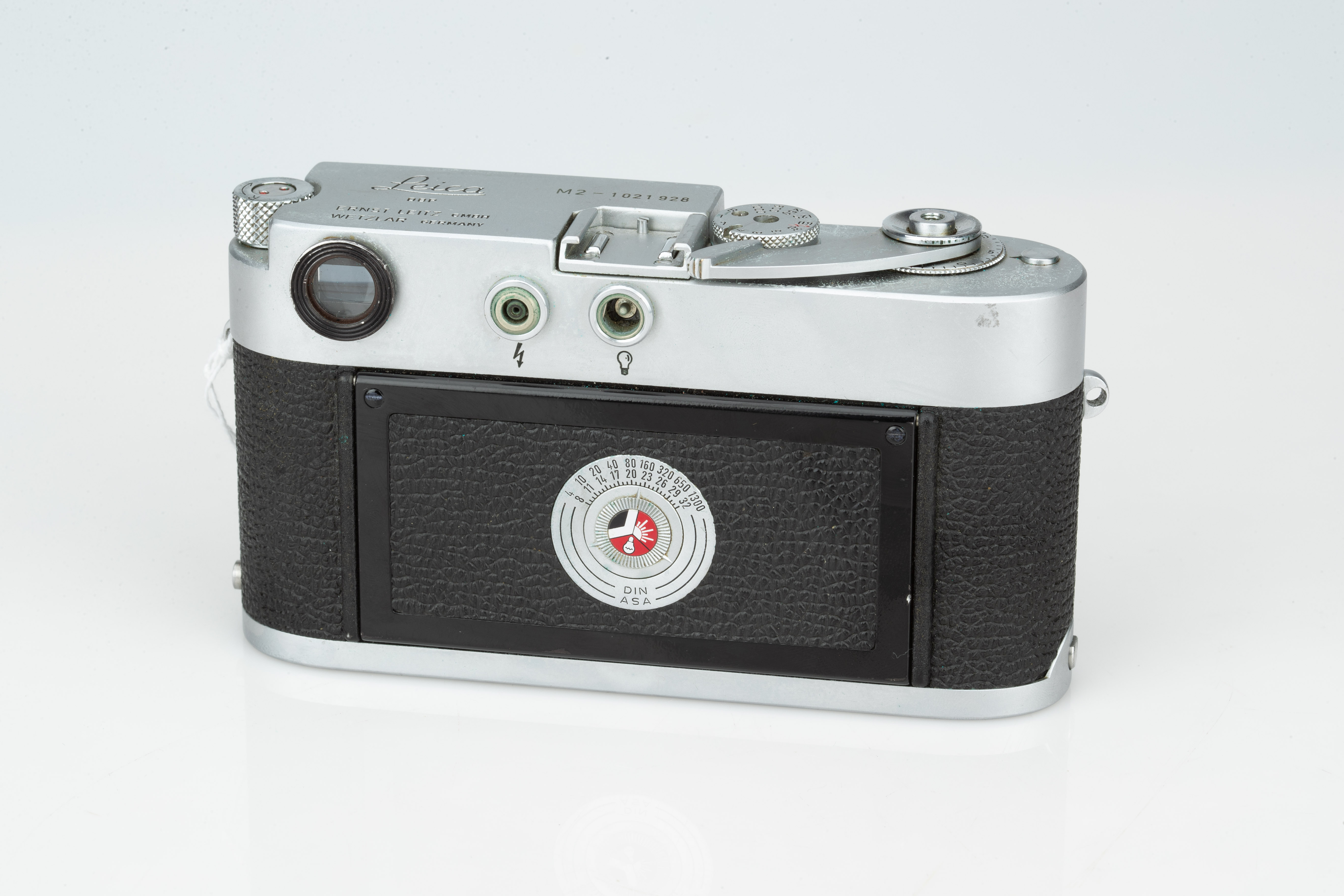 A Leica M2 Rangefinder Camera, - Image 2 of 2